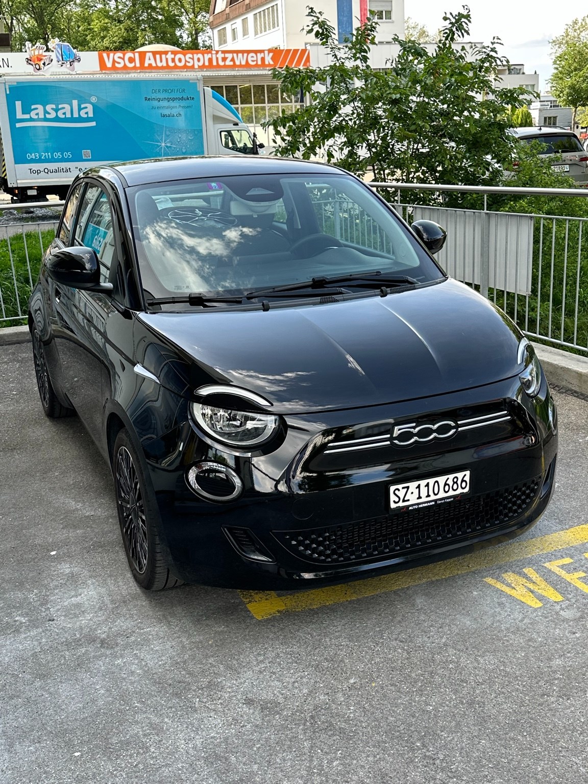FIAT 500 electric 87 kW Icon-image-2