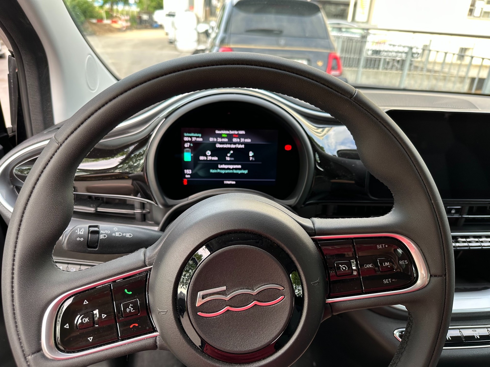 FIAT 500 electric 87 kW Icon-image-3