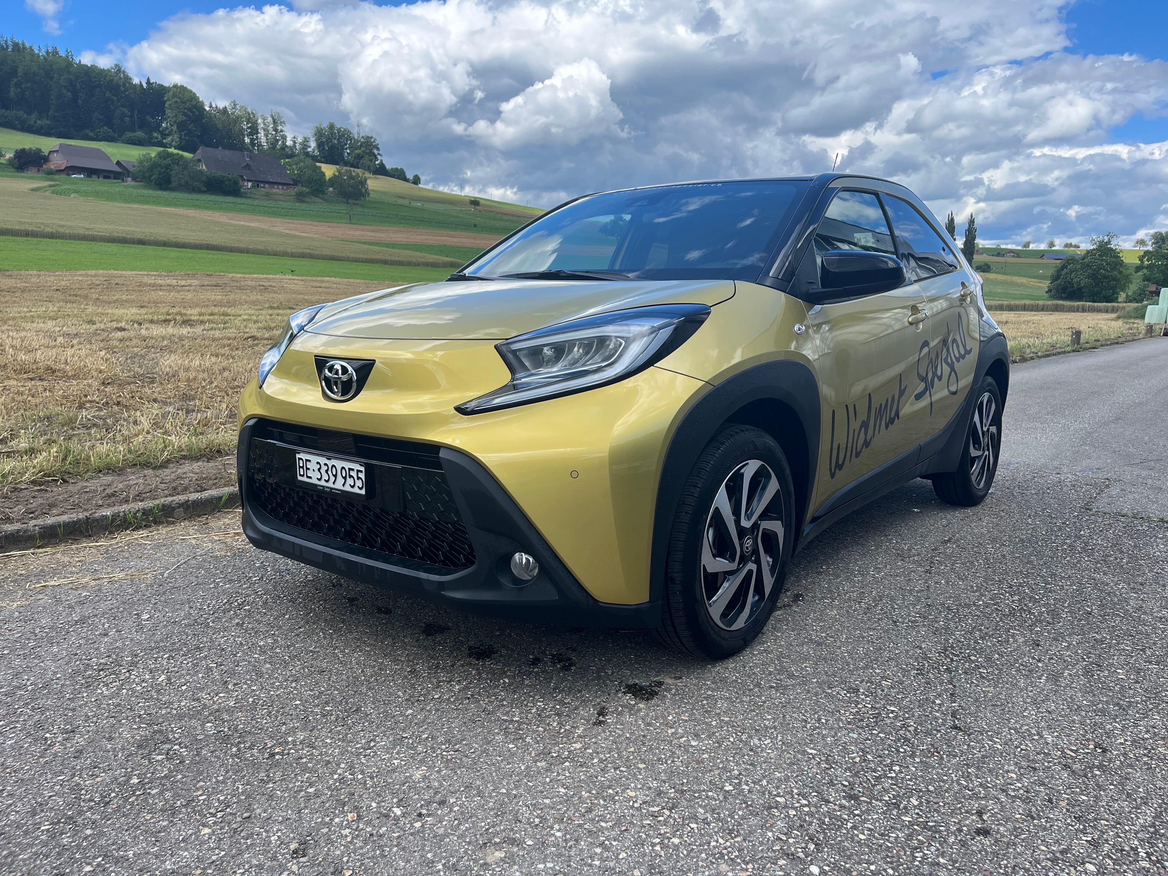 Car photo