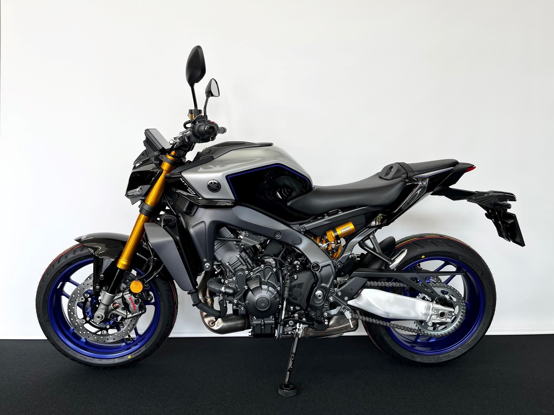 YAMAHA MT-09 SP-showroom-element-1