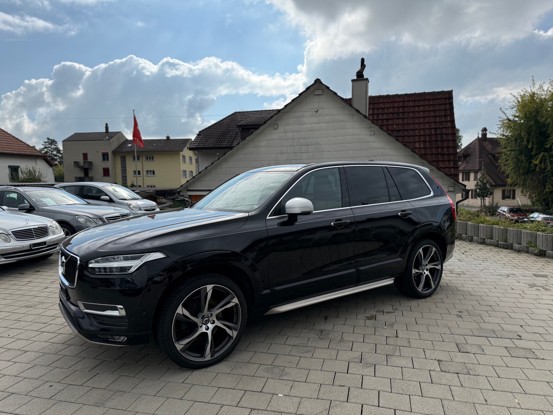 VOLVO XC90 D5 AWD Geartronic-image-9