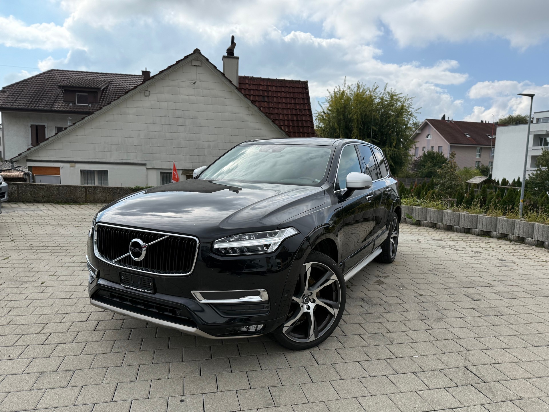 VOLVO XC90 D5 AWD Geartronic-showroom-element-1