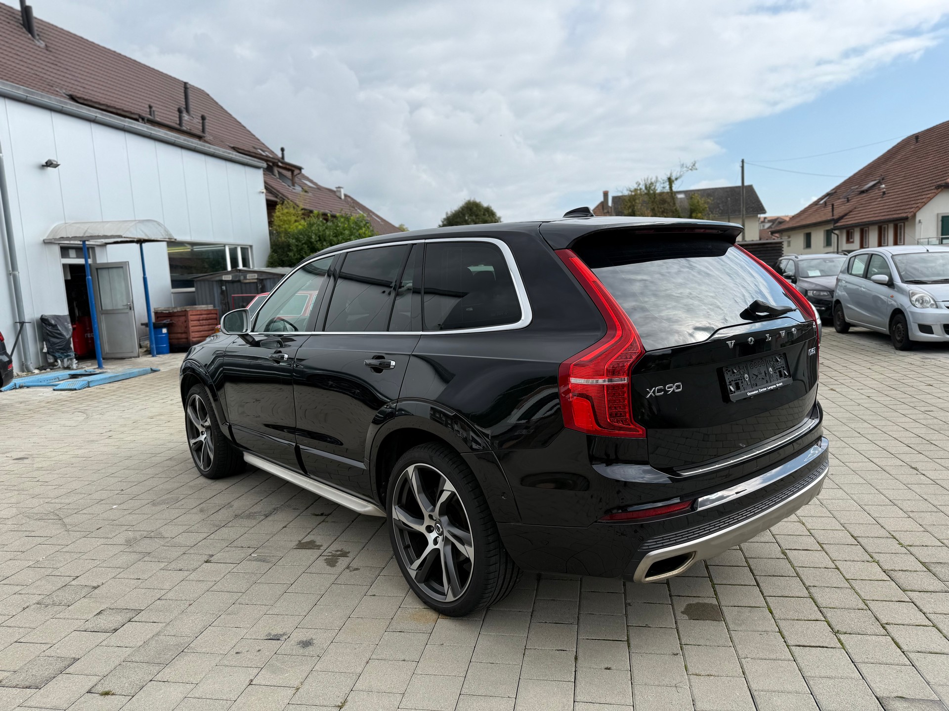 VOLVO XC90 D5 AWD Geartronic-image-7