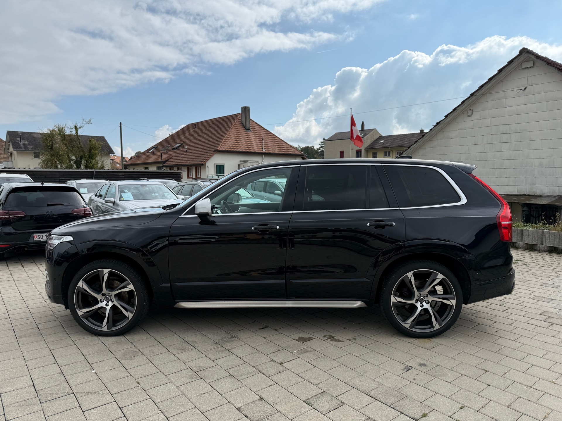 VOLVO XC90 D5 AWD Geartronic-image-8