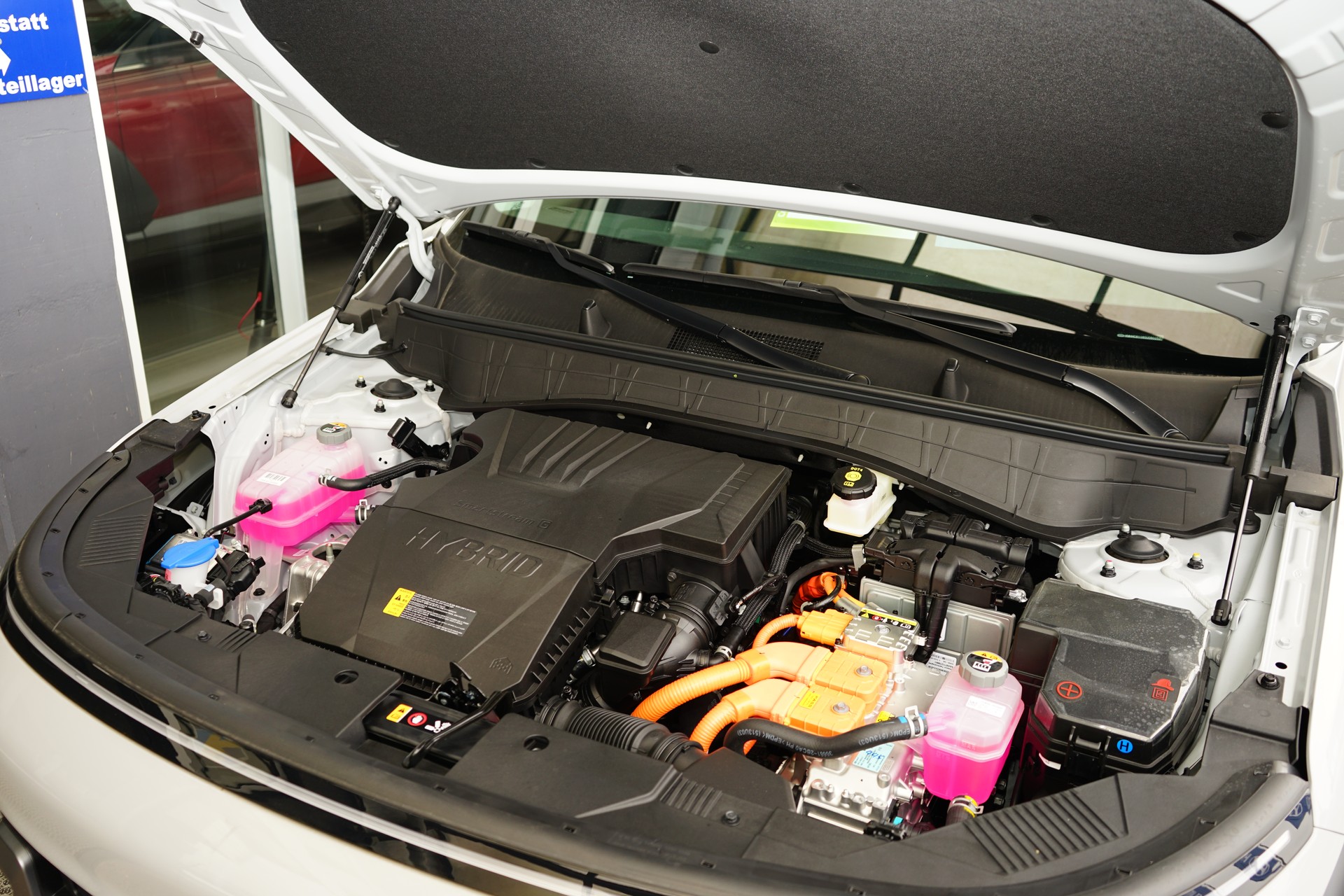 HYUNDAI Kona 1.6 GDi HEV Origo DCT-image-13