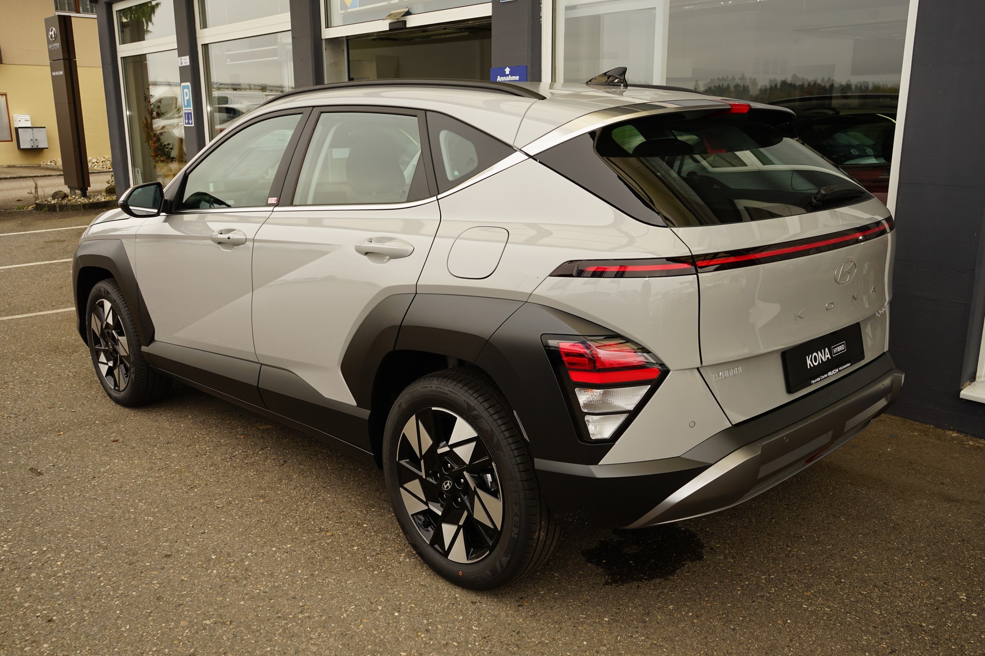 HYUNDAI Kona 1.6 GDi HEV Origo DCT-image-6