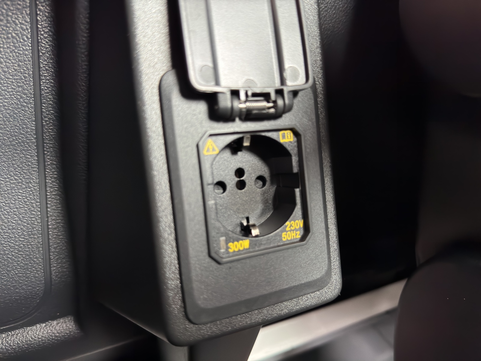 VW Caddy Cargo 1.5TSI Entry Maxi-image-11