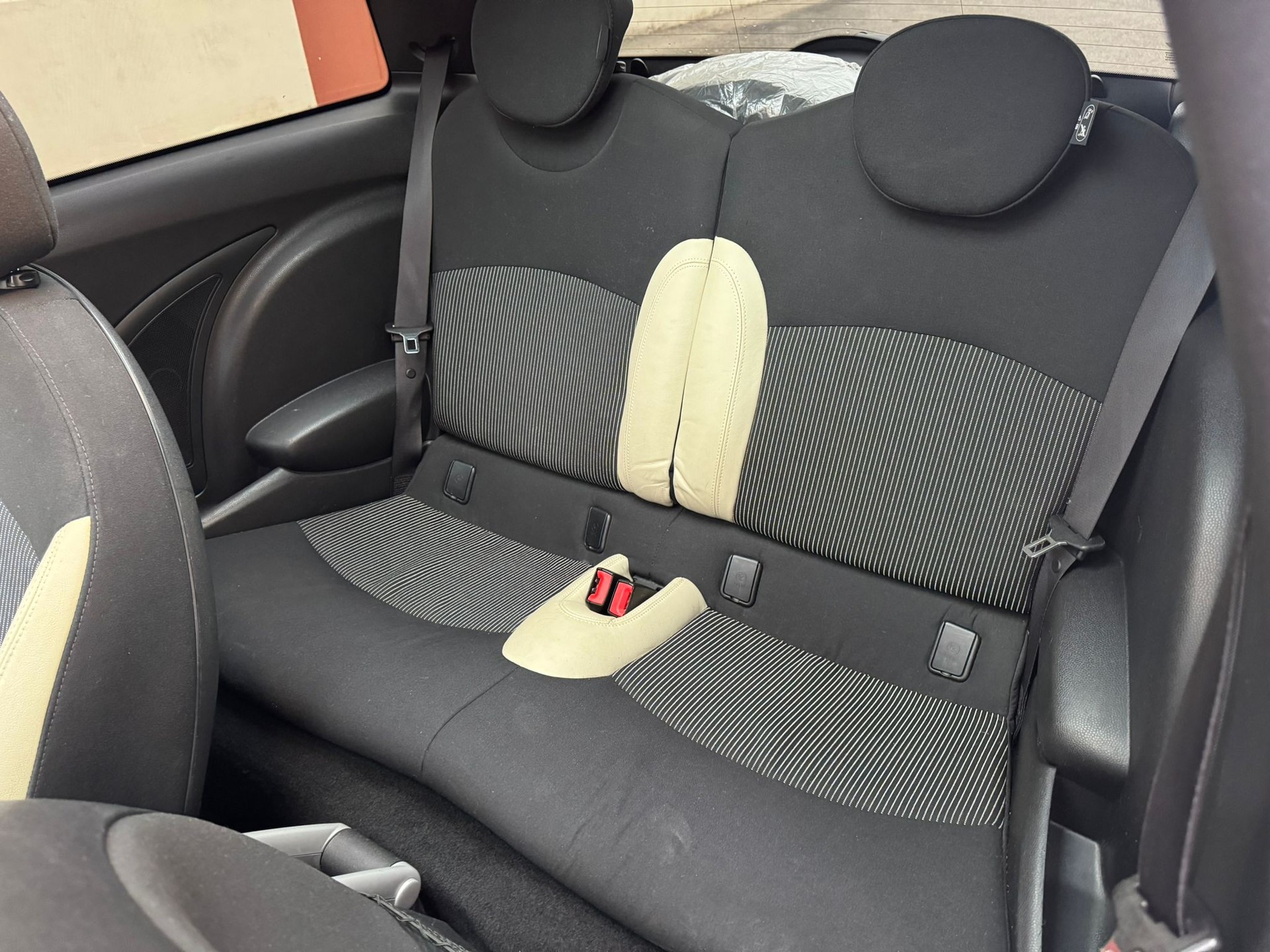 MINI Mini Cooper S-image-10