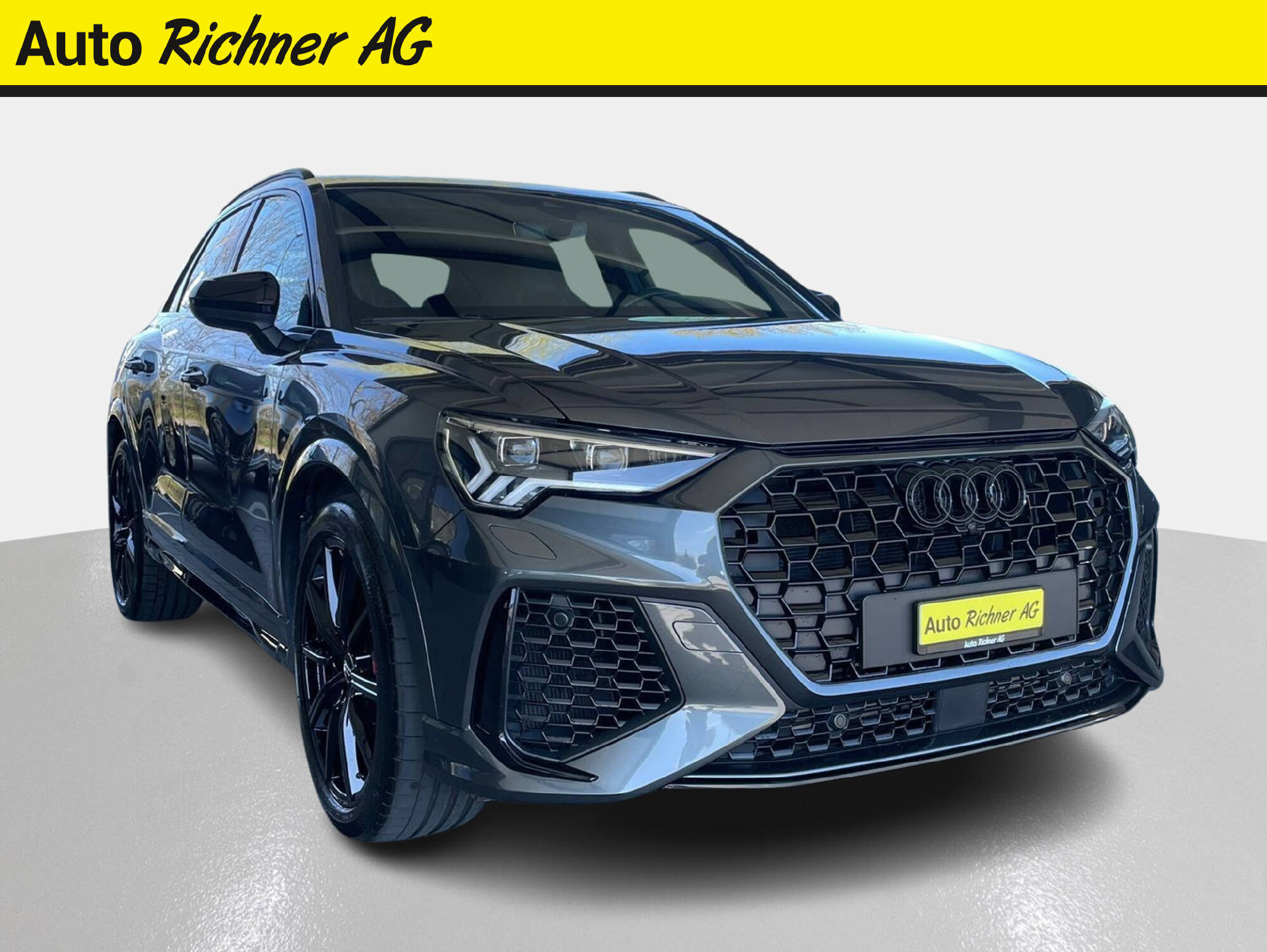 AUDI RS Q3 2.5 TFSI quattro S-Tronic-image-0