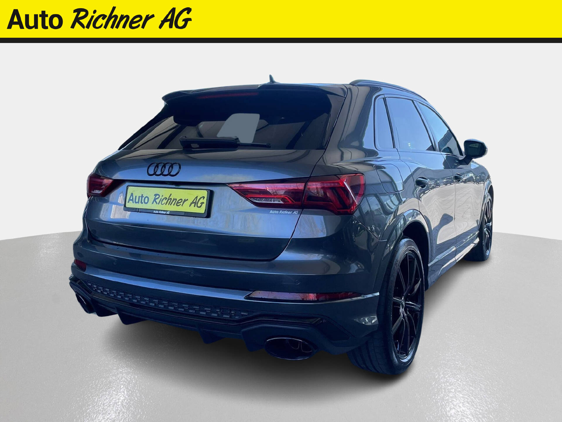 AUDI RS Q3 2.5 TFSI quattro S-Tronic-image-3