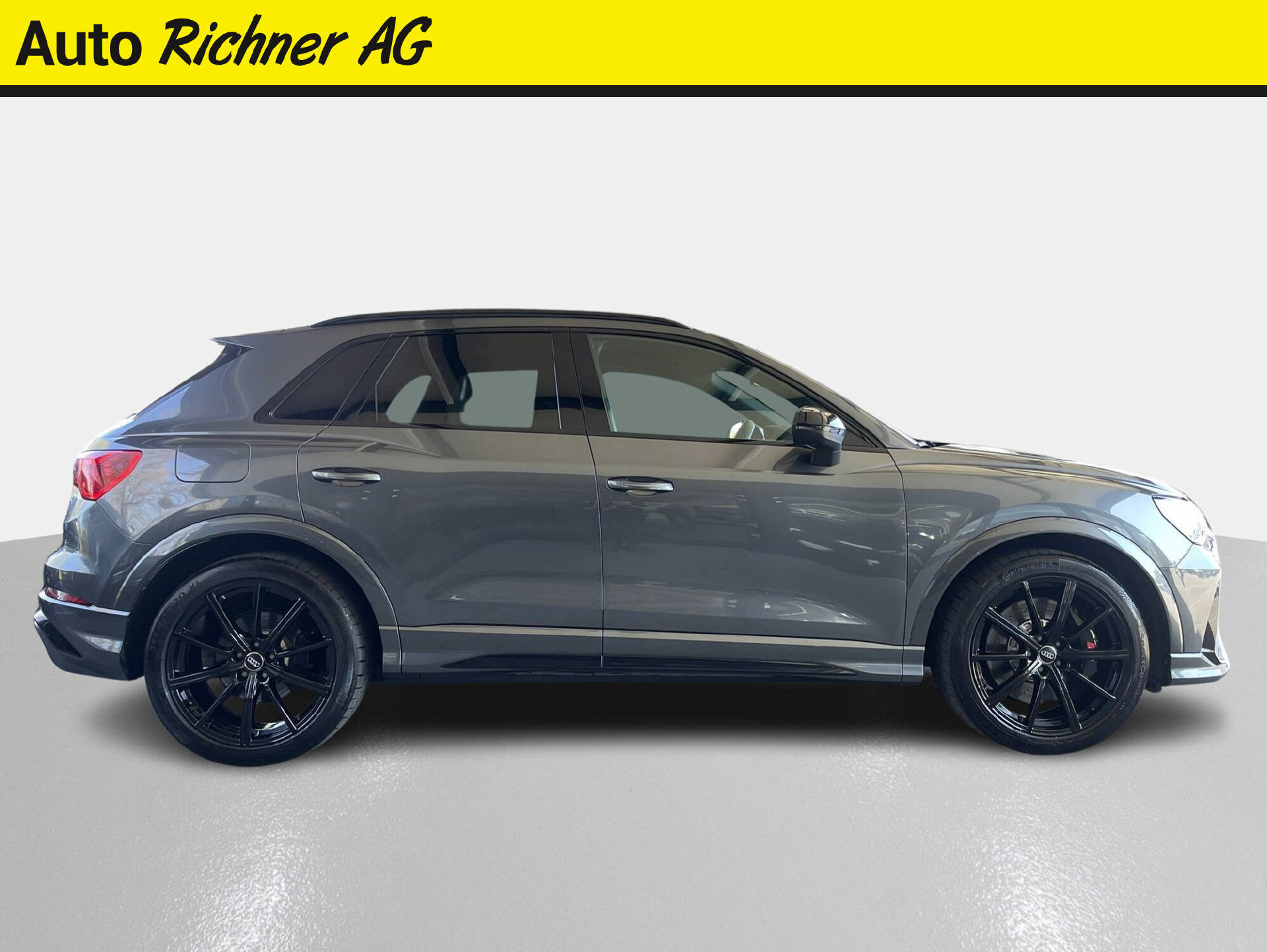 AUDI RS Q3 2.5 TFSI quattro S-Tronic-image-2