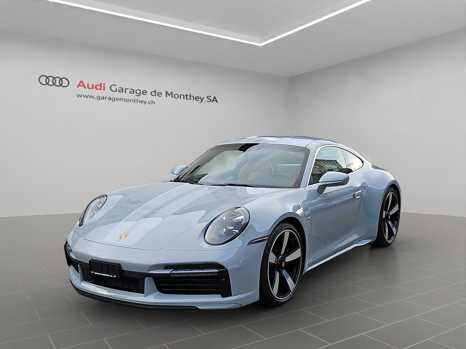 PORSCHE 911 Sport Classic-image-0