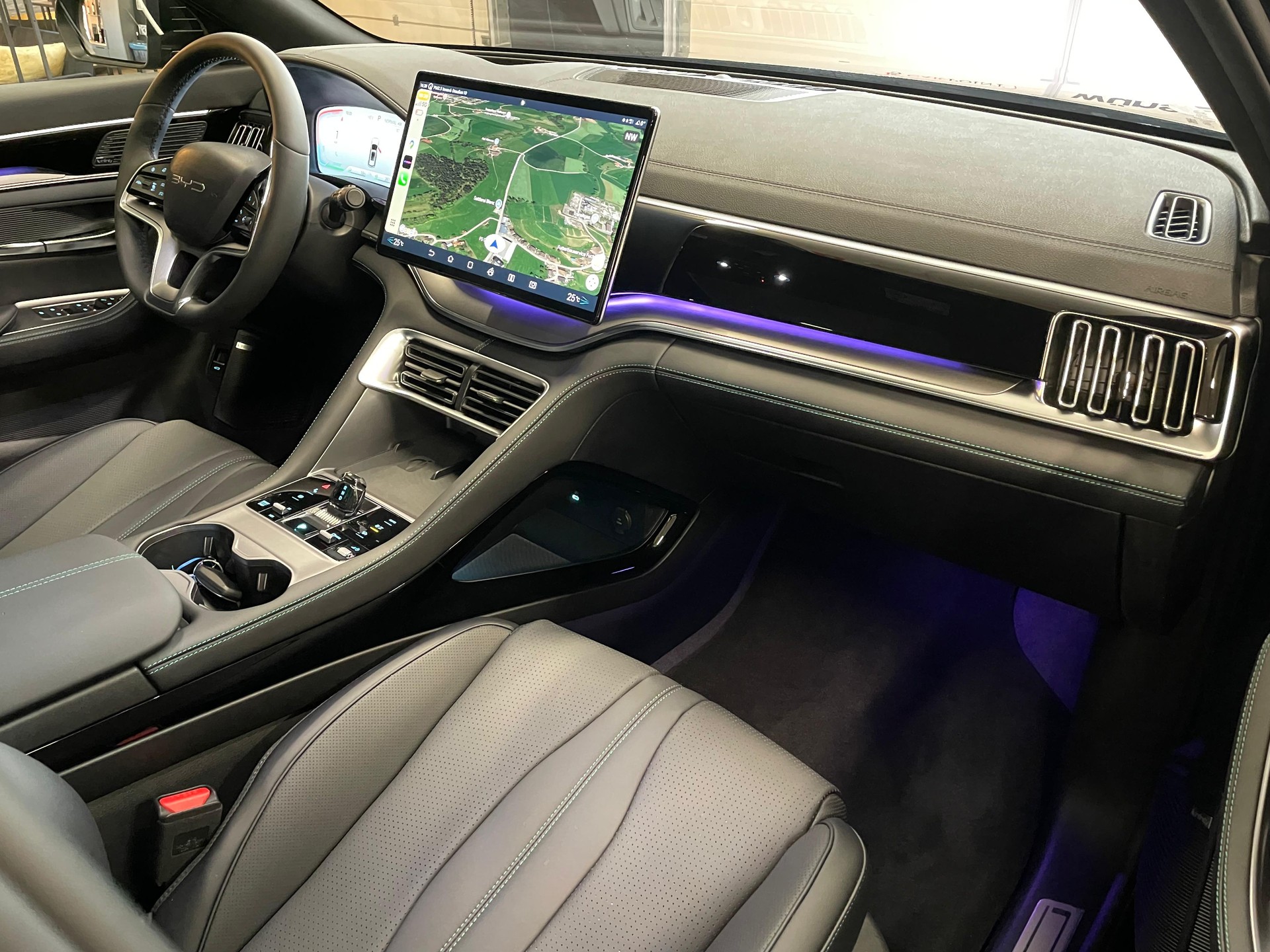 BYD Seal U DM-i Design AWD-image-9