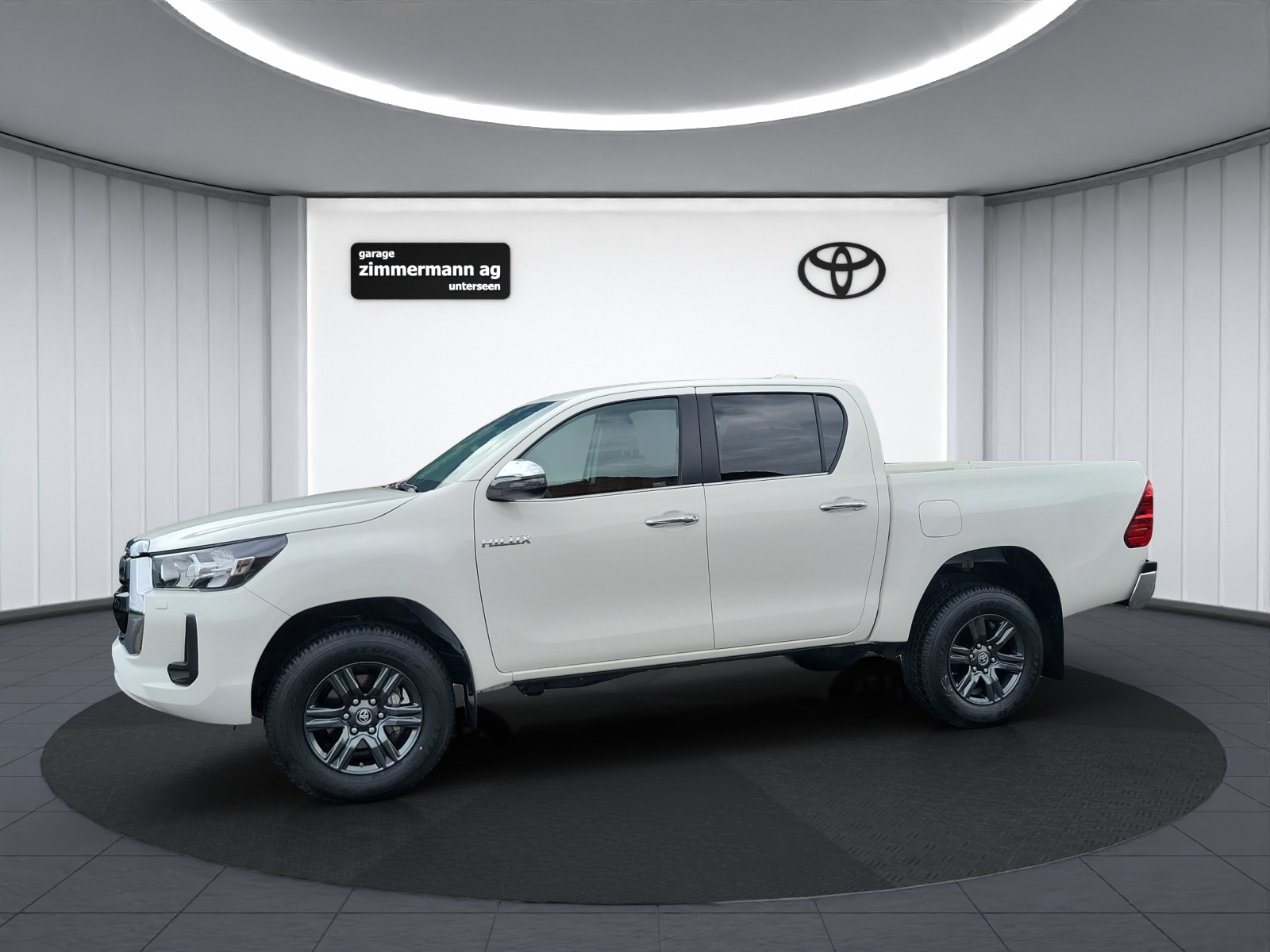 TOYOTA Hilux Double Cab.-Pick-up 2.8 Style AWD-image-11