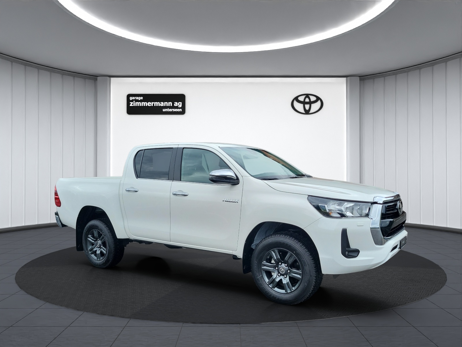 TOYOTA Hilux Double Cab.-Pick-up 2.8 Style AWD-showroom-element-3