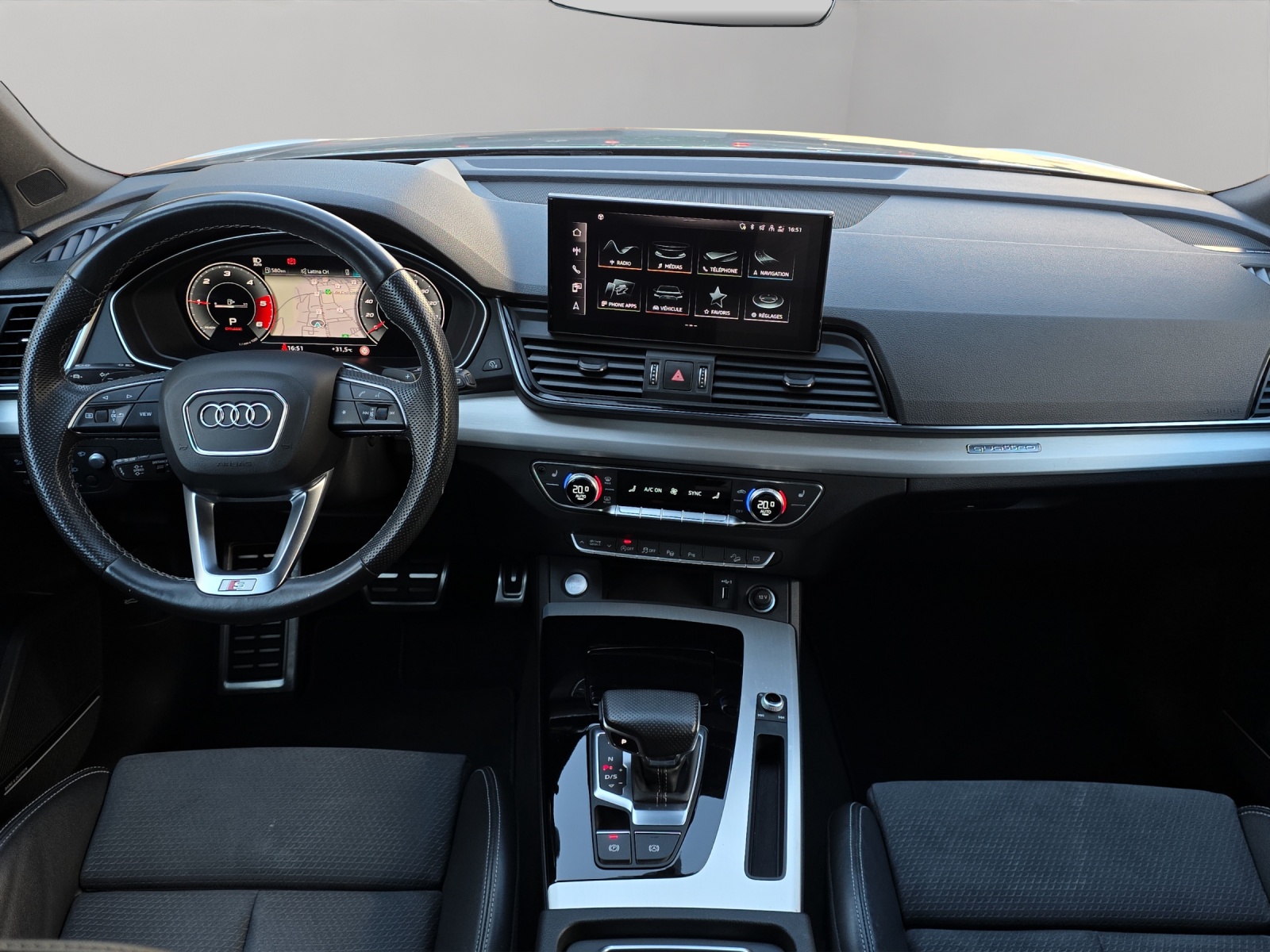 AUDI Q5 Sportback 40 TDI Blackedition quattro S-tronic-image-8