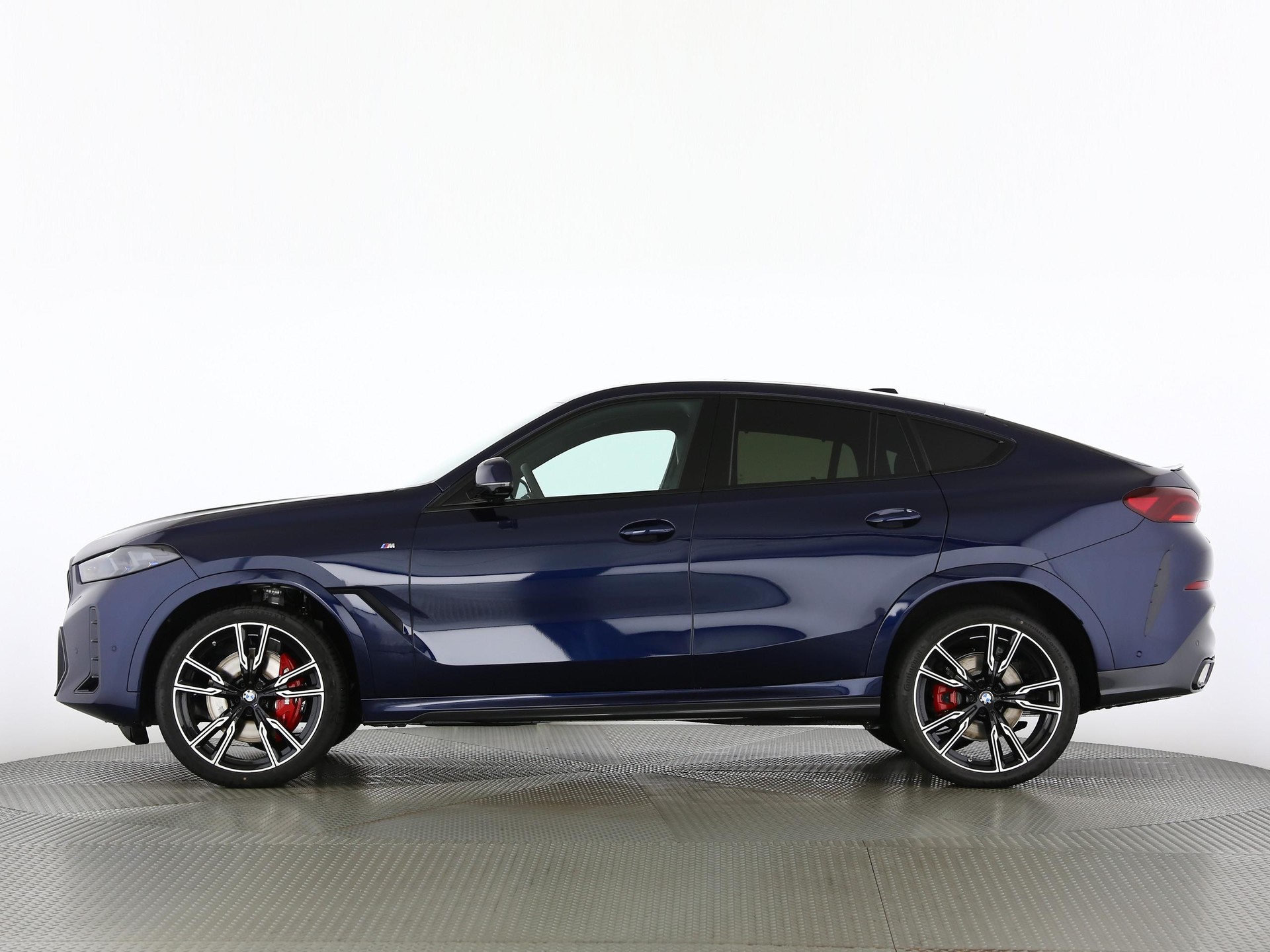 BMW X6 30d xDrive-image-11