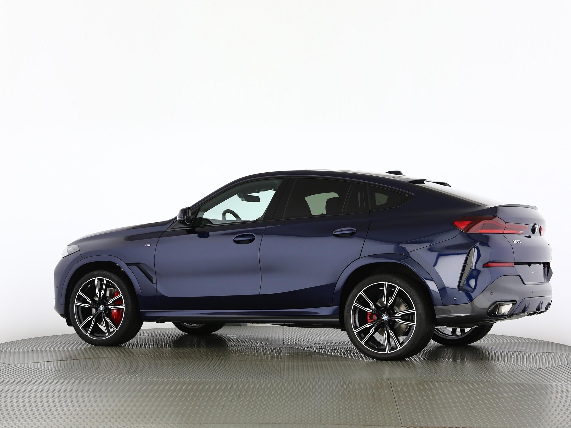 BMW X6 30d xDrive-image-13