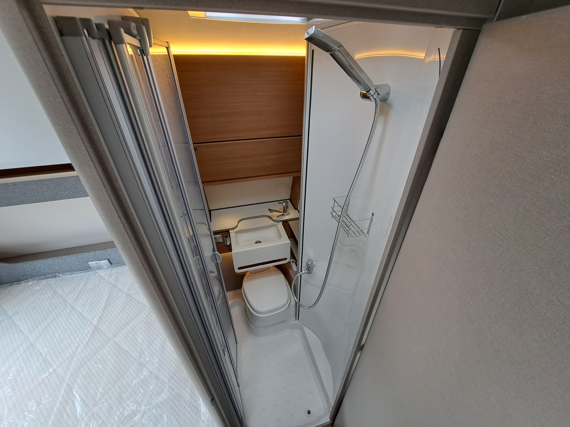 BÜRSTNER Averso 480 TK-image-4