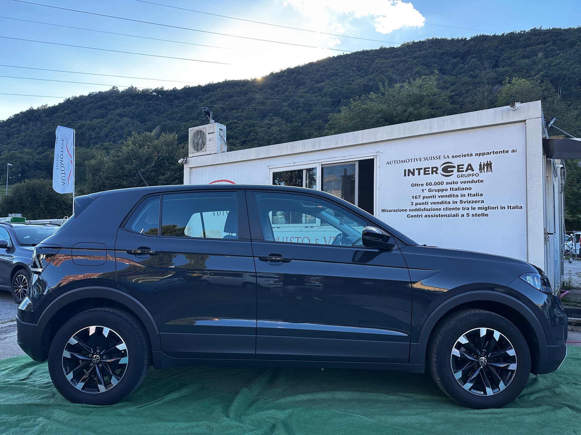 VW T-Cross 1.0 TSI Life-image-2