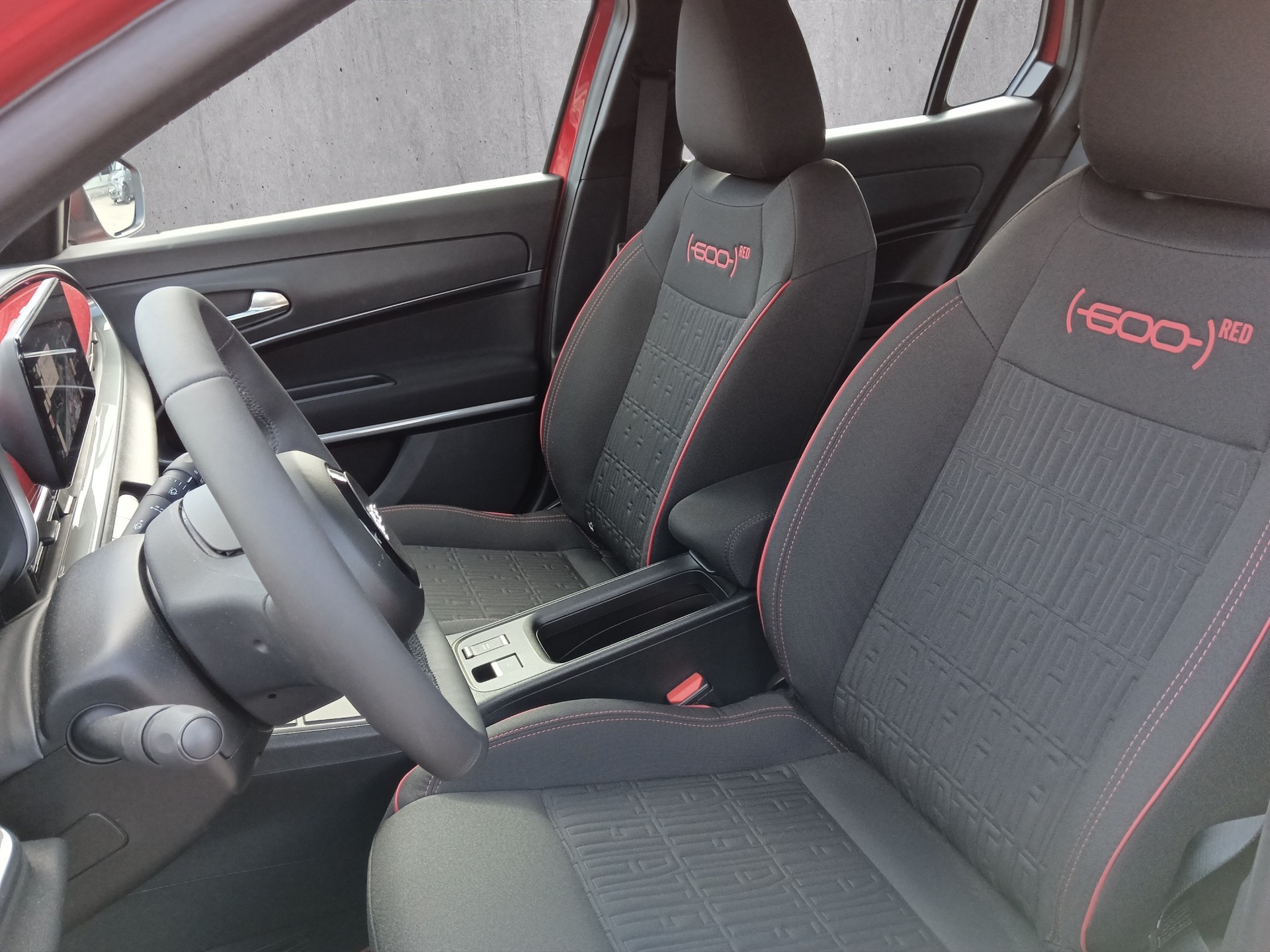 FIAT 600e Red-image-6