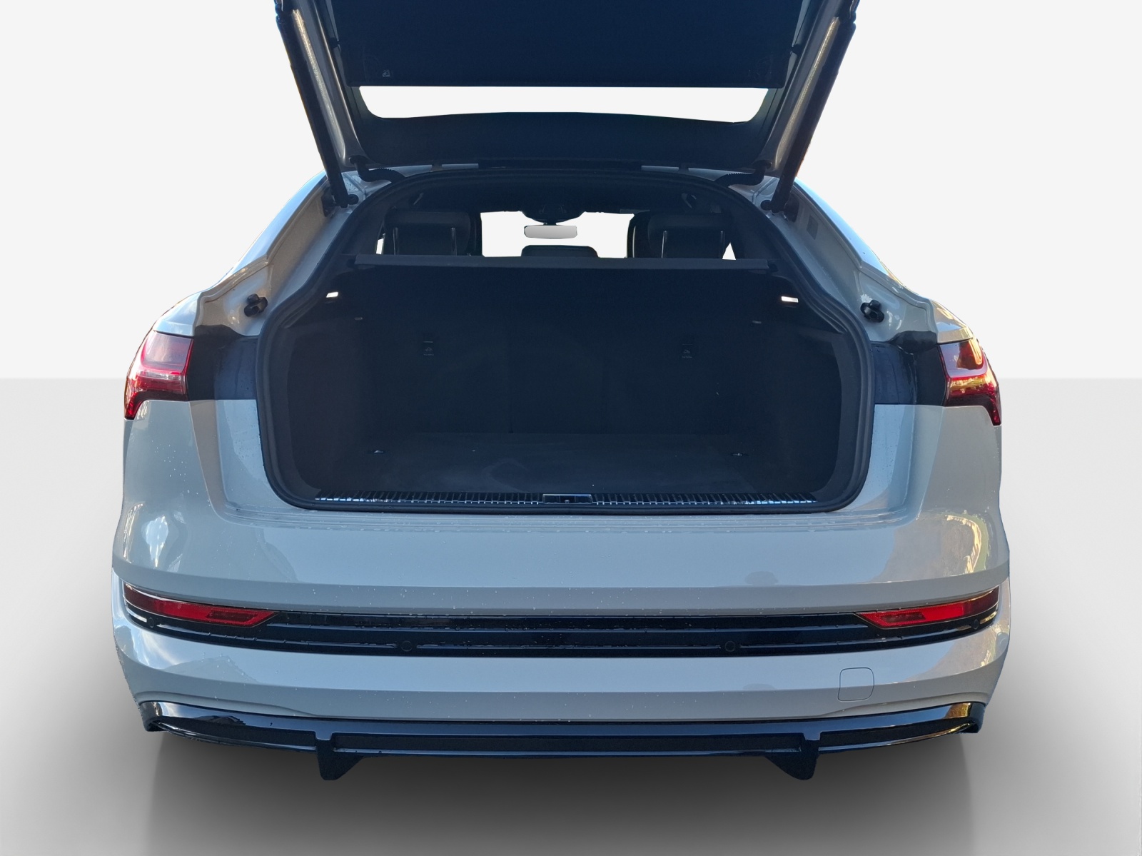 AUDI e-tron S Sportback quattro-image-13