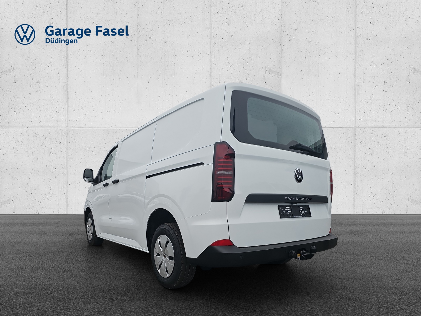 VW Transporter 2.0 TDI Automat-showroom-element-2