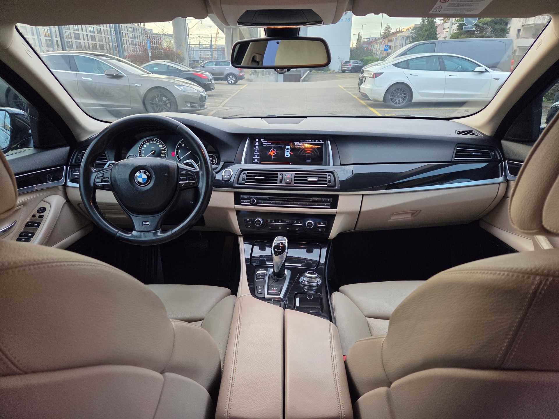 BMW 525d xDrive Steptronic-image-15