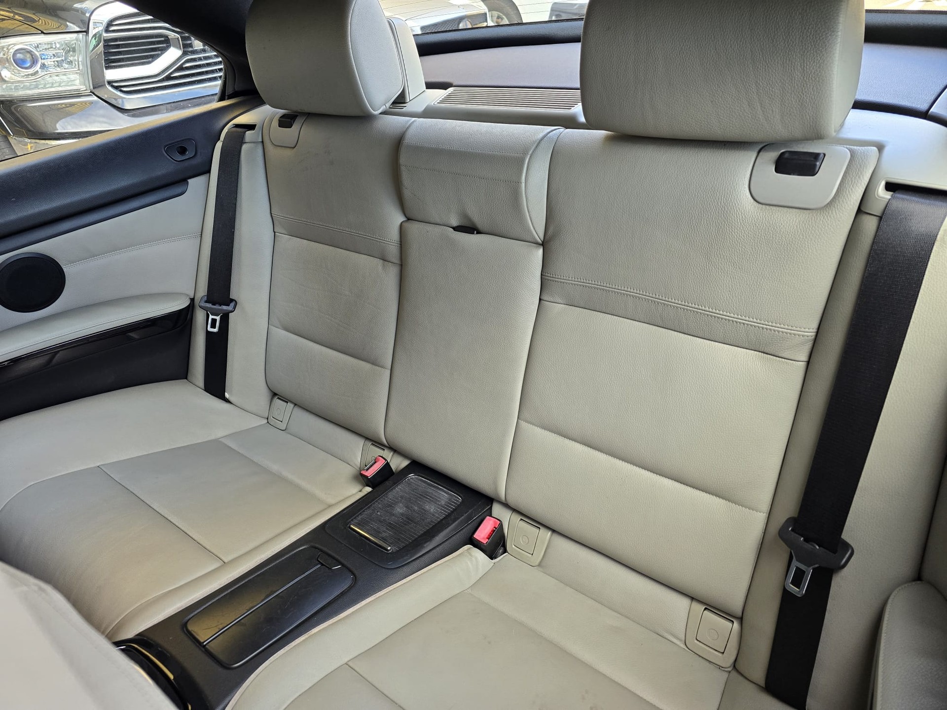 BMW 335i Cabriolet Steptronic-image-9
