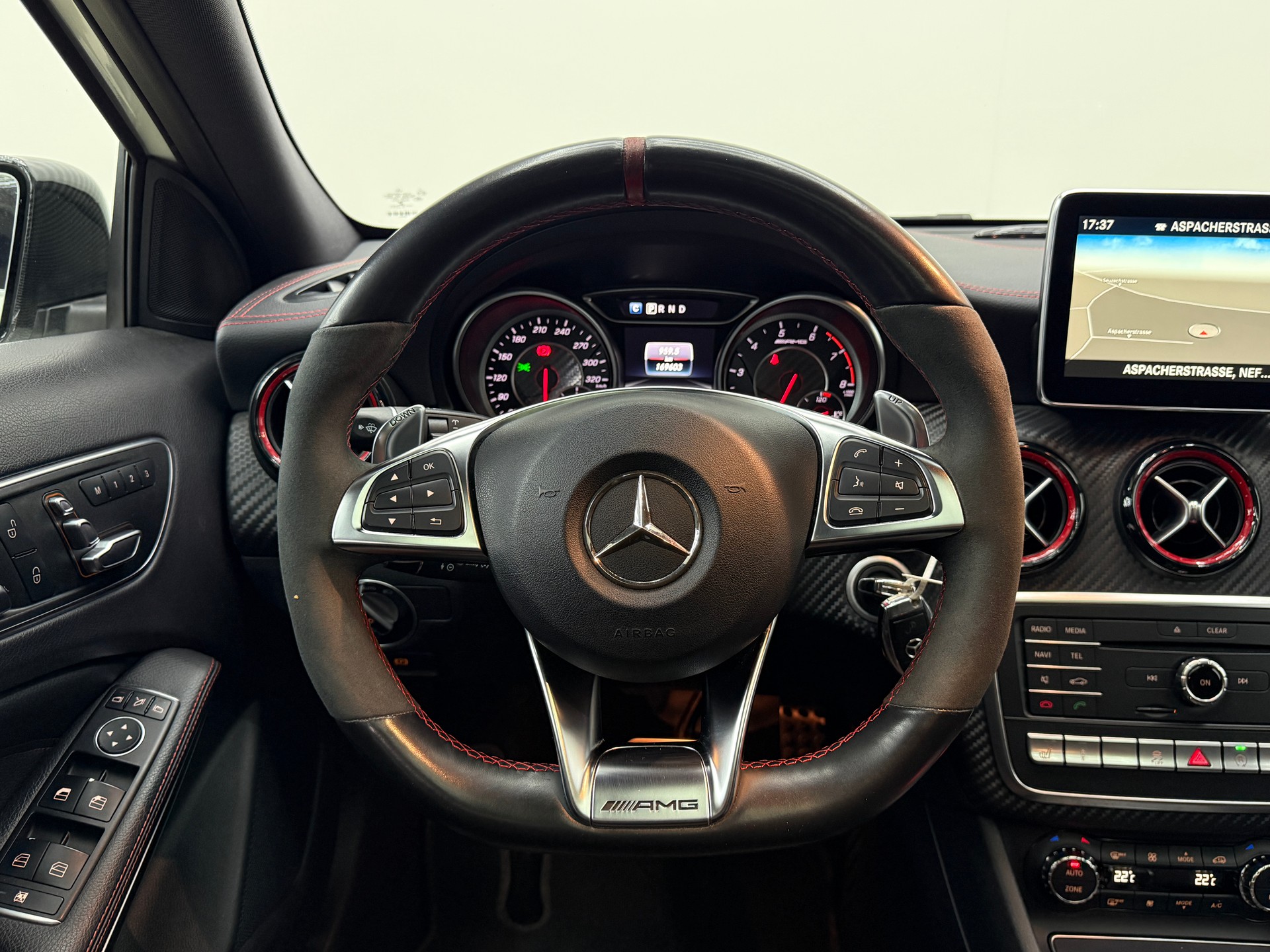 MERCEDES-BENZ A 45 AMG 4Matic Speedshift 7G-DCT-image-26