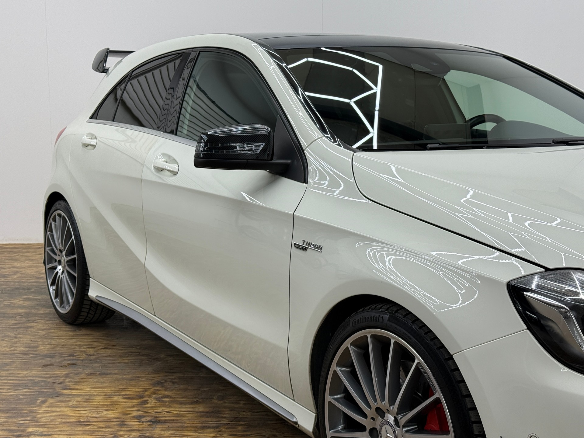 MERCEDES-BENZ A 45 AMG 4Matic Speedshift 7G-DCT-image-4