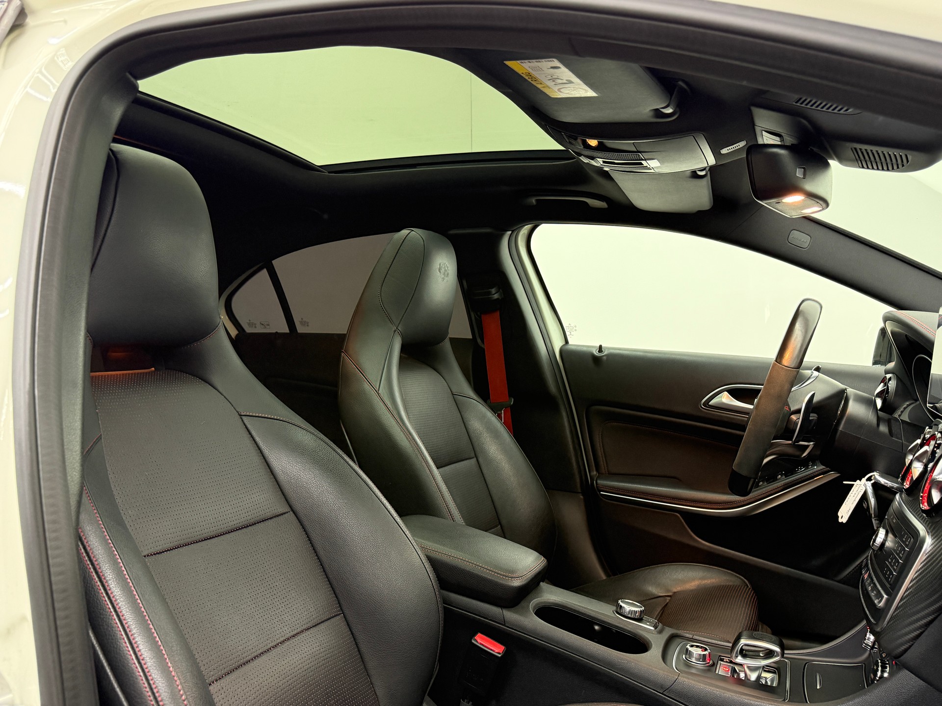 MERCEDES-BENZ A 45 AMG 4Matic Speedshift 7G-DCT-image-21
