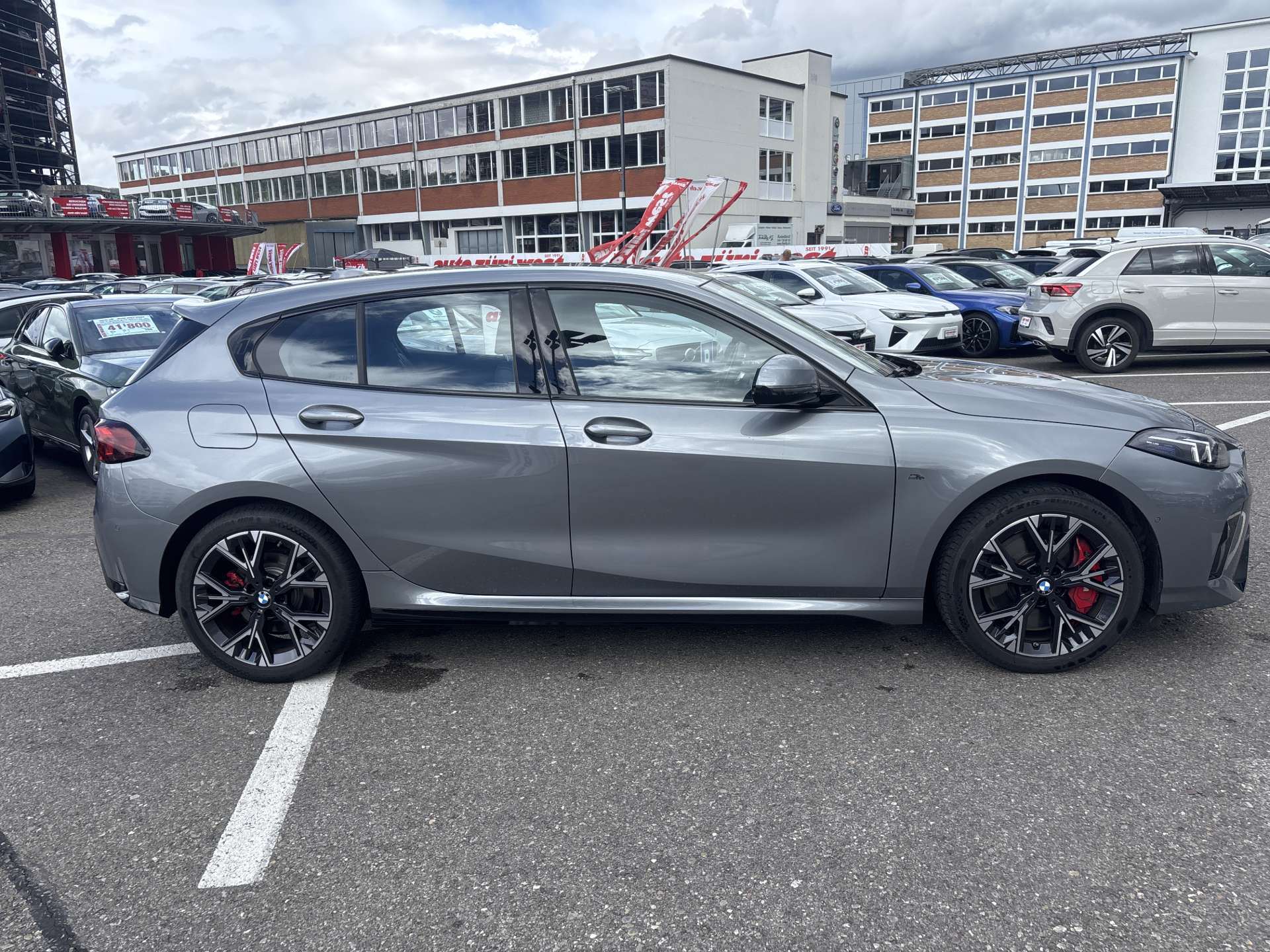 BMW 118d M-Sport Pro Steptronic-Automat-image-12