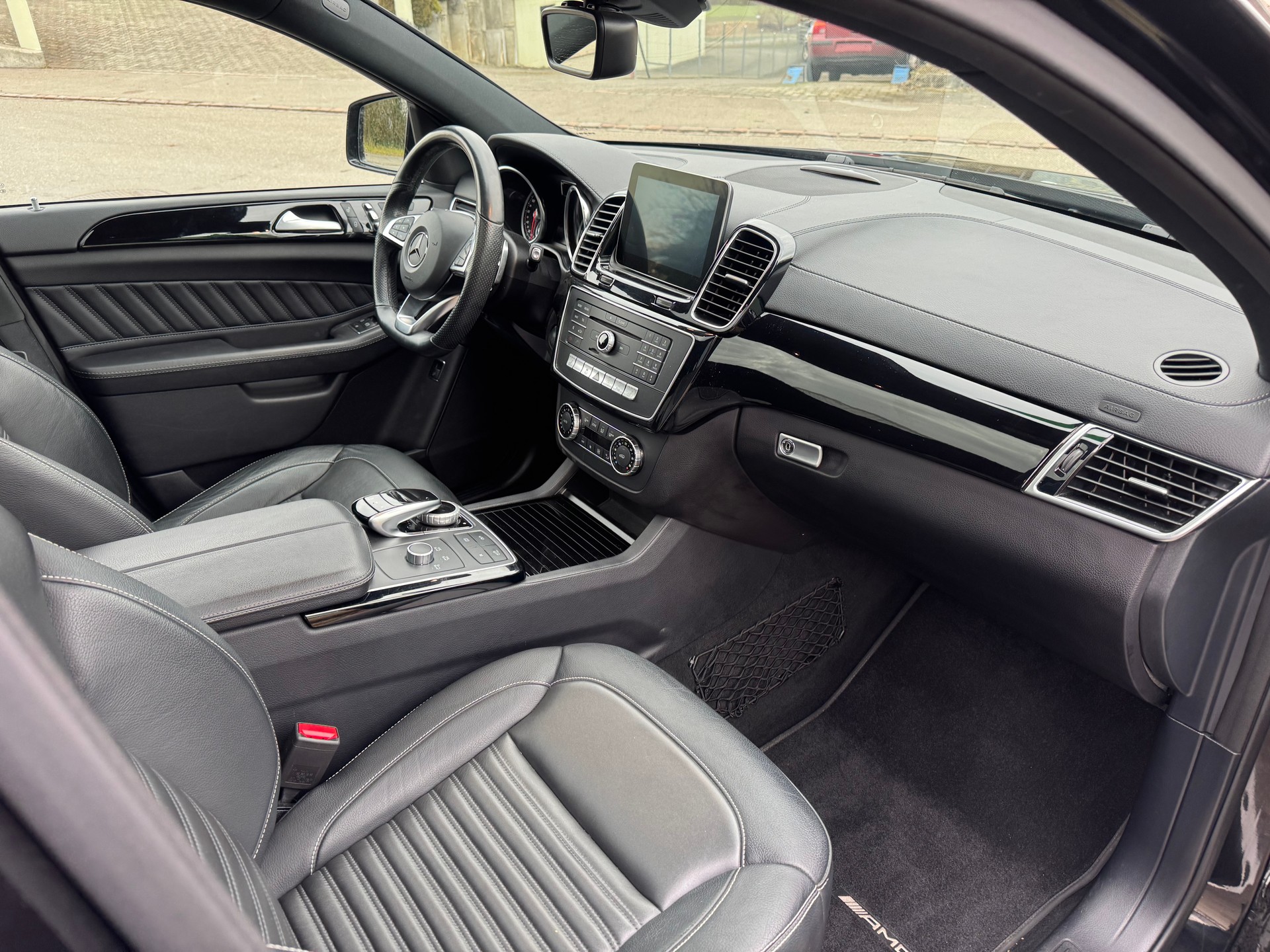 MERCEDES-BENZ GLE Coupé 350 d 4Matic 9G-Tronic-image-7