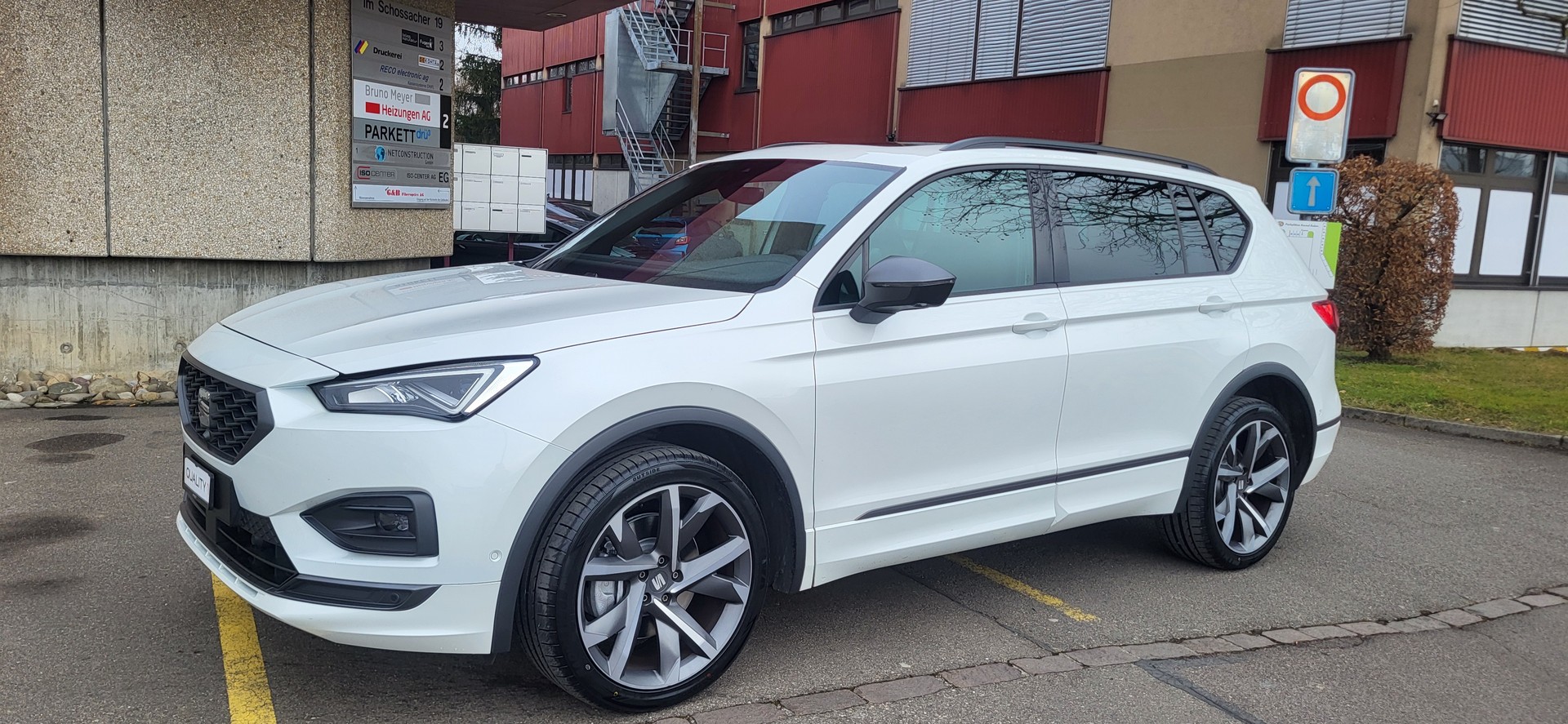 SEAT Tarraco 2.0TSI 4Drive DSG FR-image-1