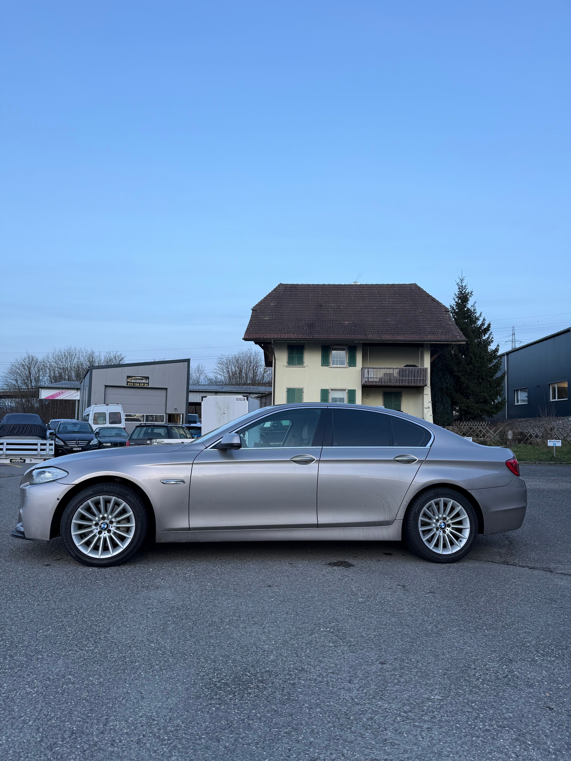 BMW 535i xDrive Steptronic-image-2