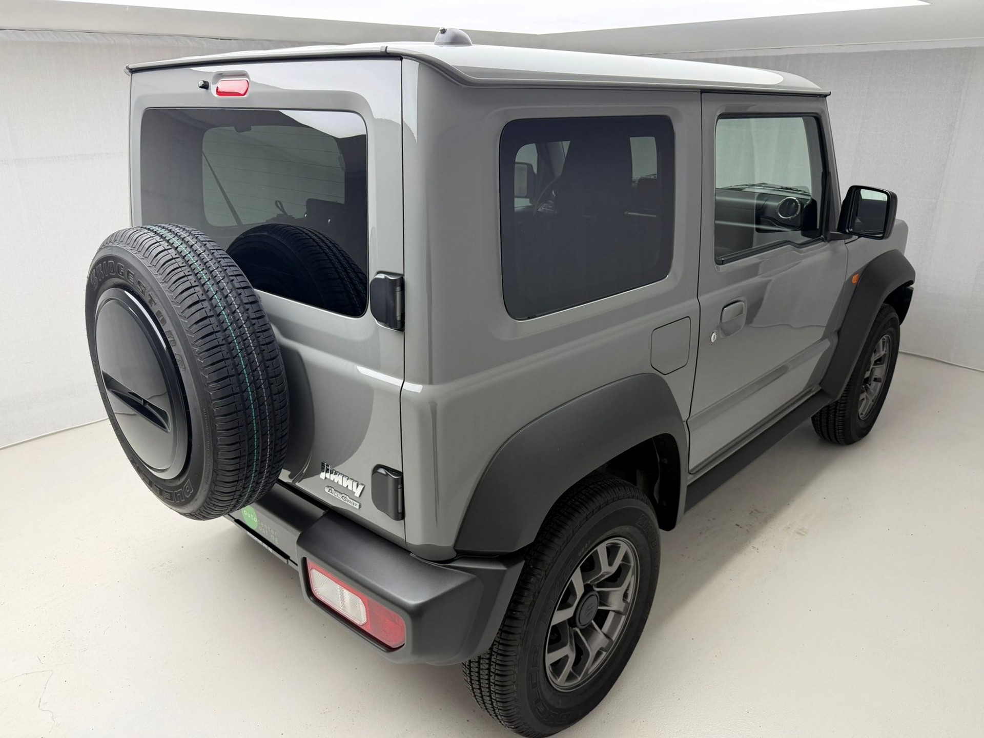SUZUKI Jimny 1.5 Compact+ 4x4 Automat + 4 Platzer-image-5