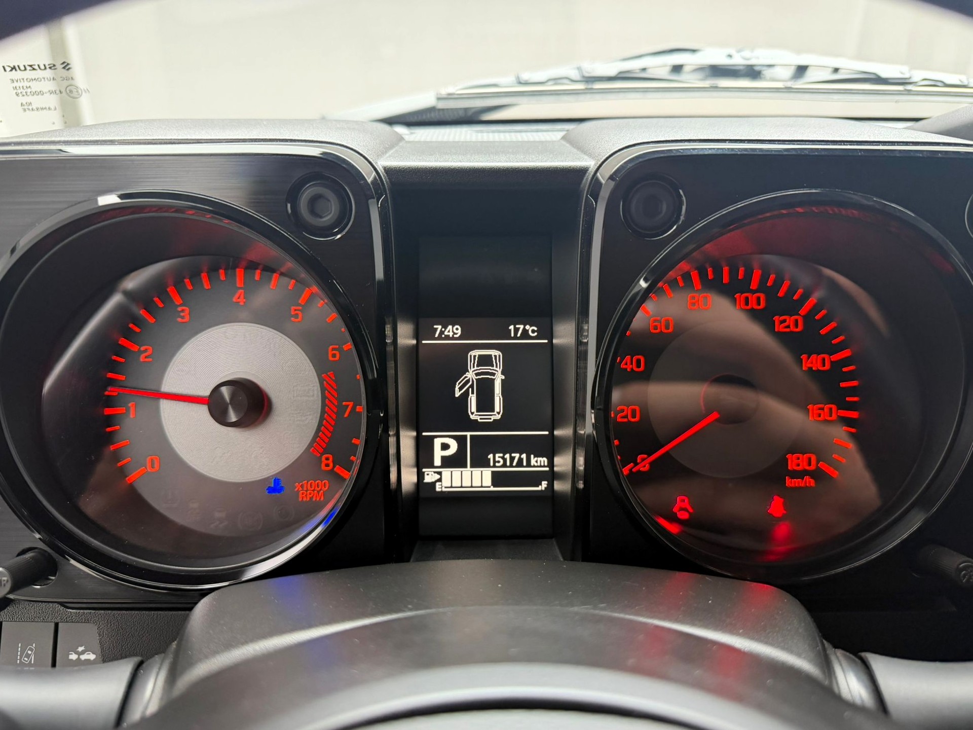 SUZUKI Jimny 1.5 Compact+ 4x4 Automat + 4 Platzer-image-16