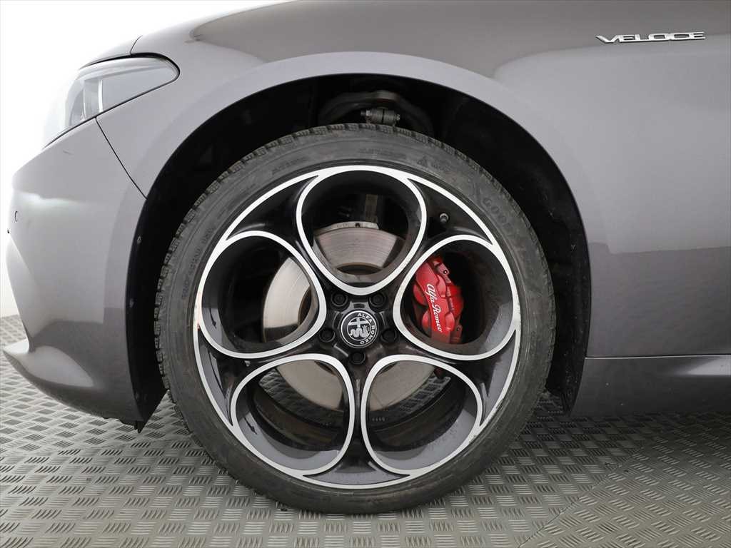 ALFA ROMEO Giulia 2.0 Veloce Q4 AT8-image-3