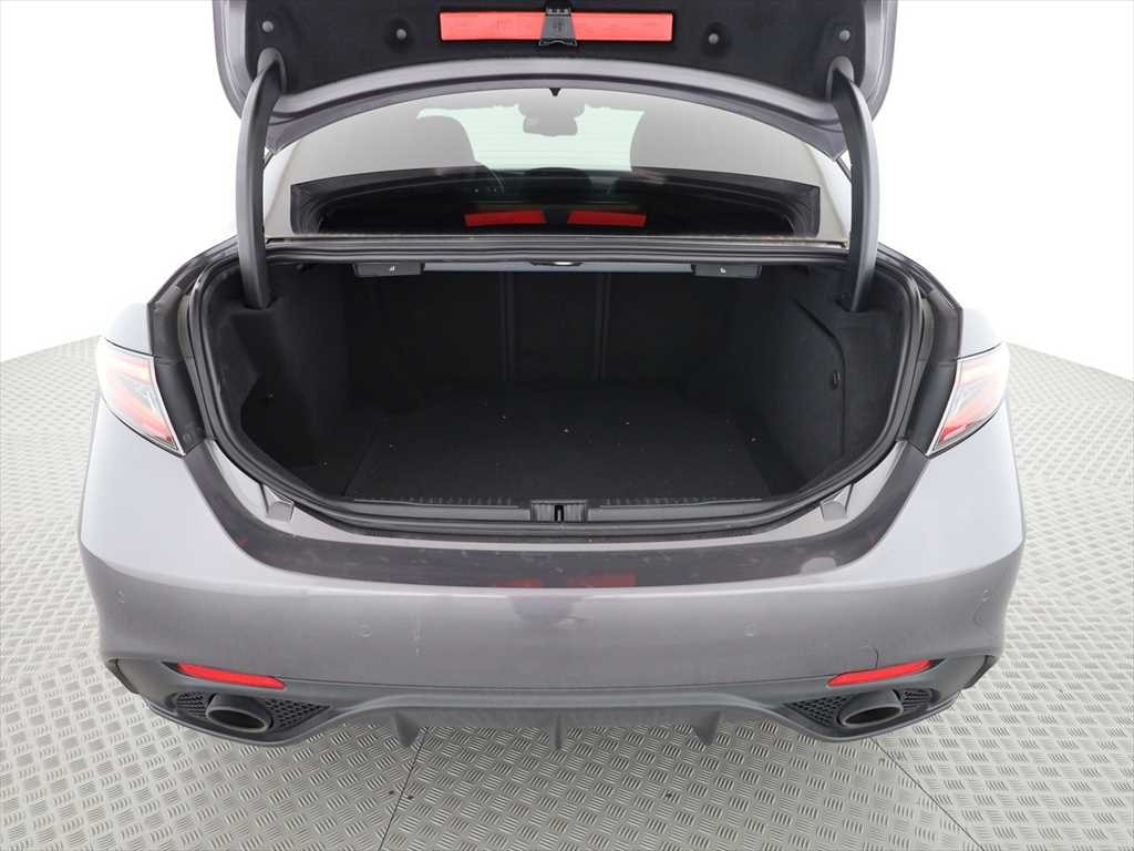 ALFA ROMEO Giulia 2.0 Veloce Q4 AT8-image-5