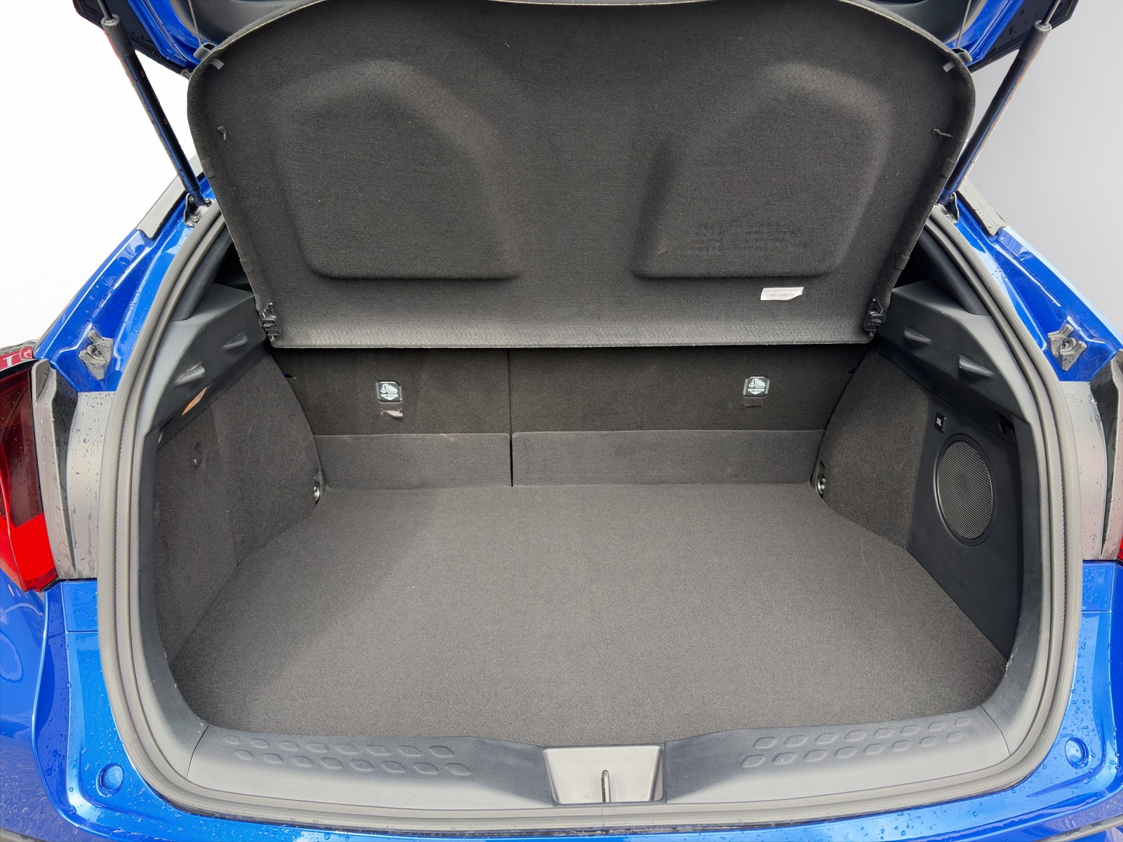 Image TOYOTA C-HR C-HR 2.0 HSD CVT Trend