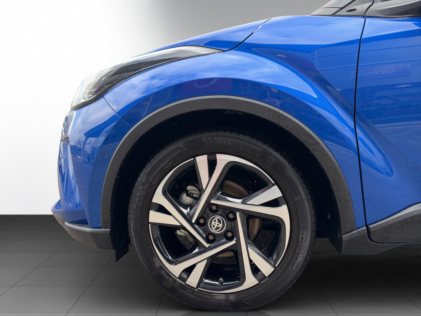 Image TOYOTA C-HR C-HR 2.0 HSD CVT Trend