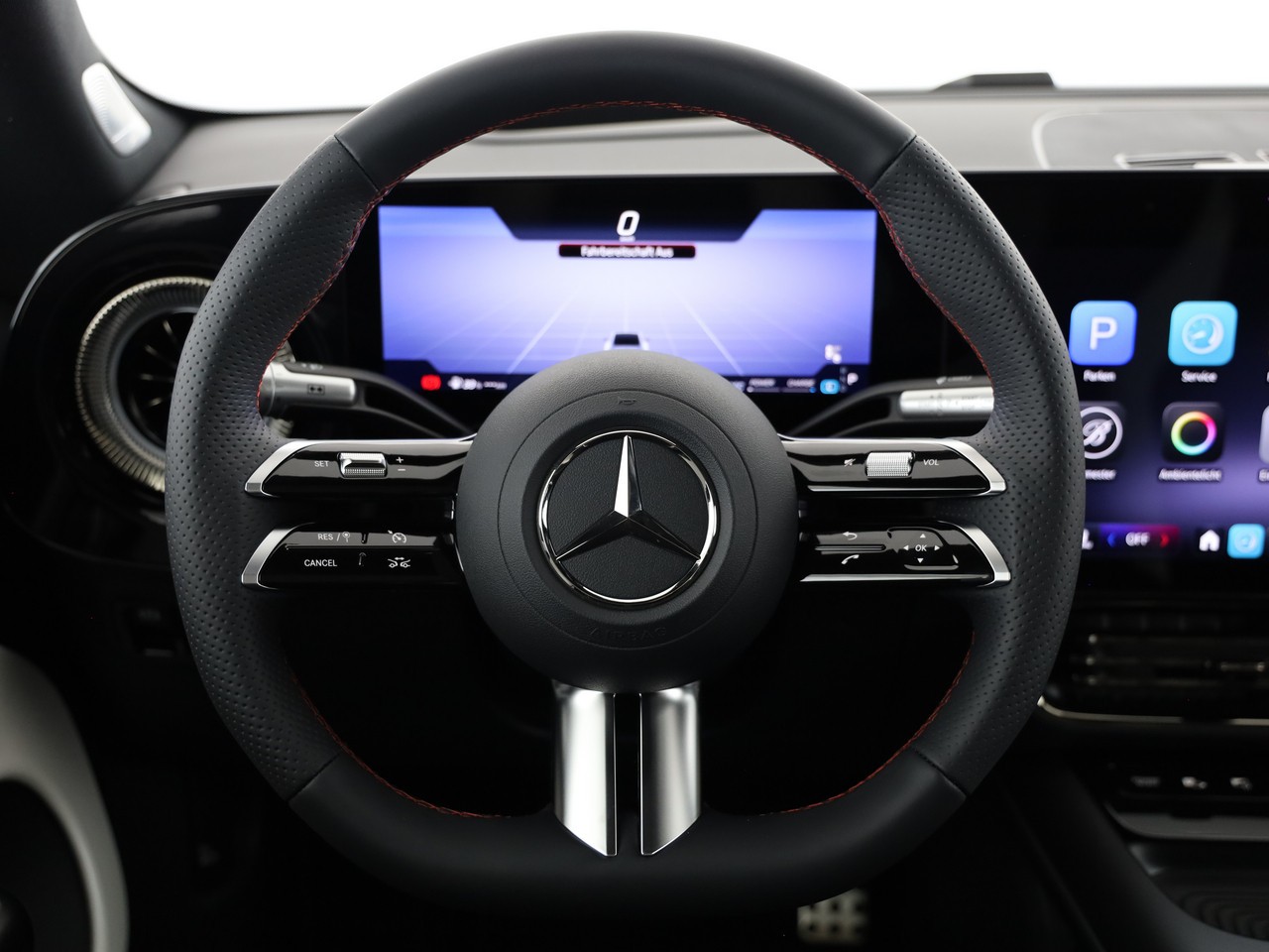 MERCEDES-BENZ CLA 220 8G-DCT 4Matic-image-10