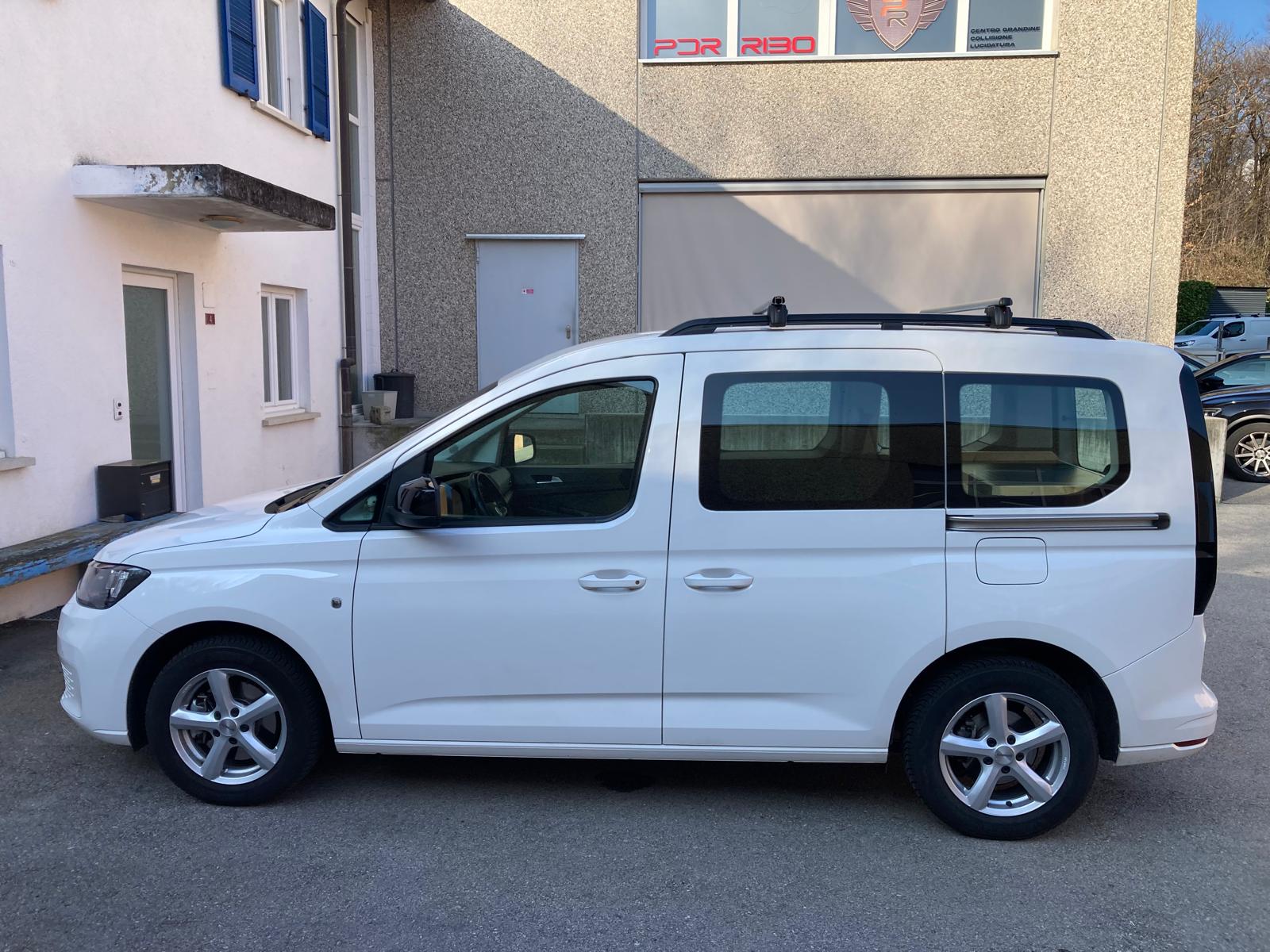 VW Caddy 1.5 TSI Life DSG-image-3
