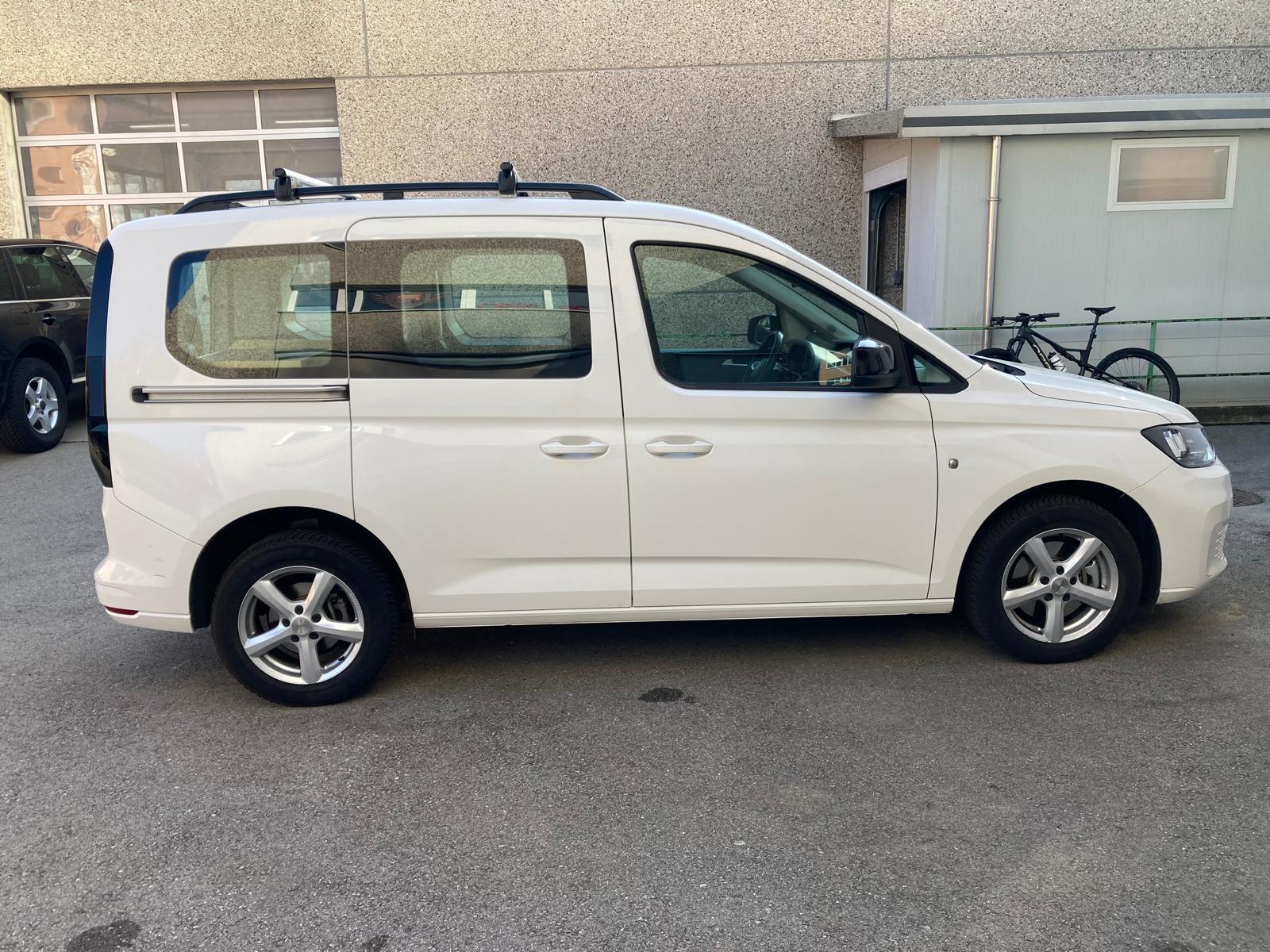 VW Caddy 1.5 TSI Life DSG-image-7