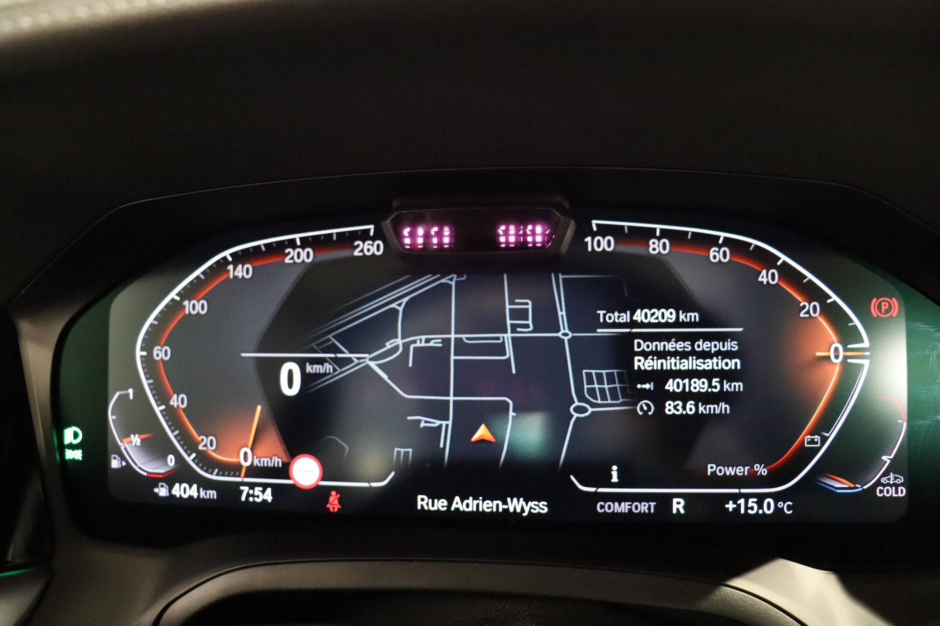 BMW 420i SAG Cabrio-image-14