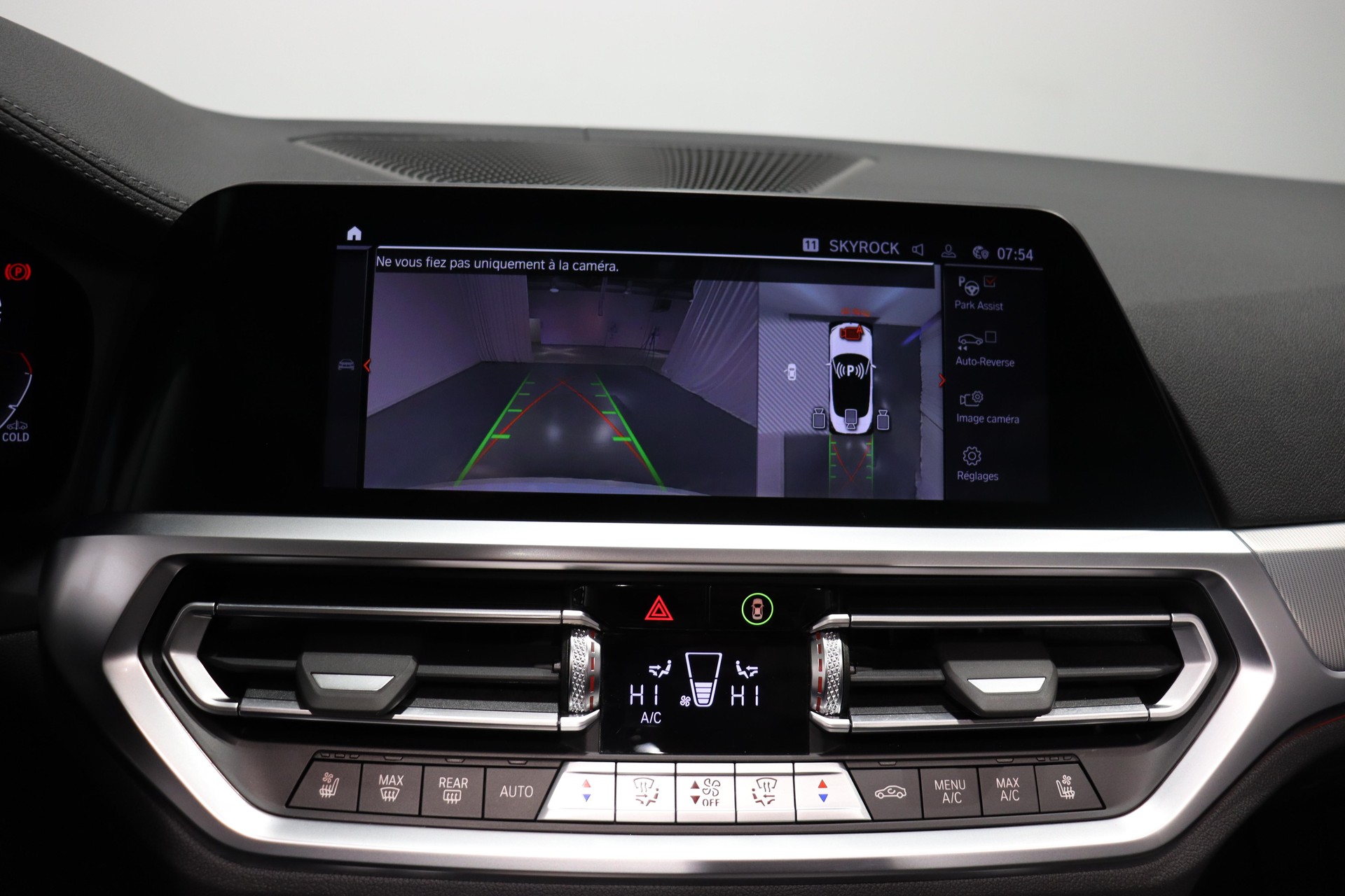 BMW 420i SAG Cabrio-image-19