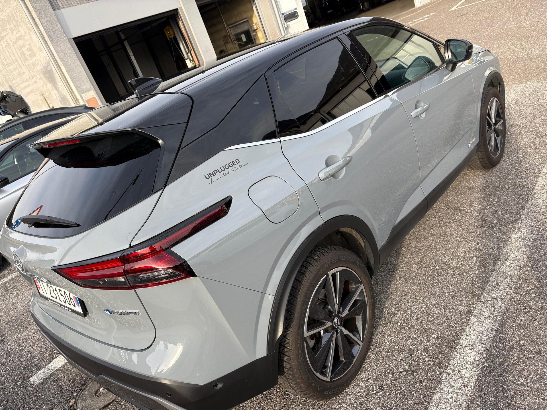 NISSAN Qashqai 1.5 VC-T e-Power Unplugged Limited Edition-image-4