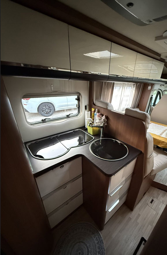 LMC Cruiser T 741 Premium-image-7