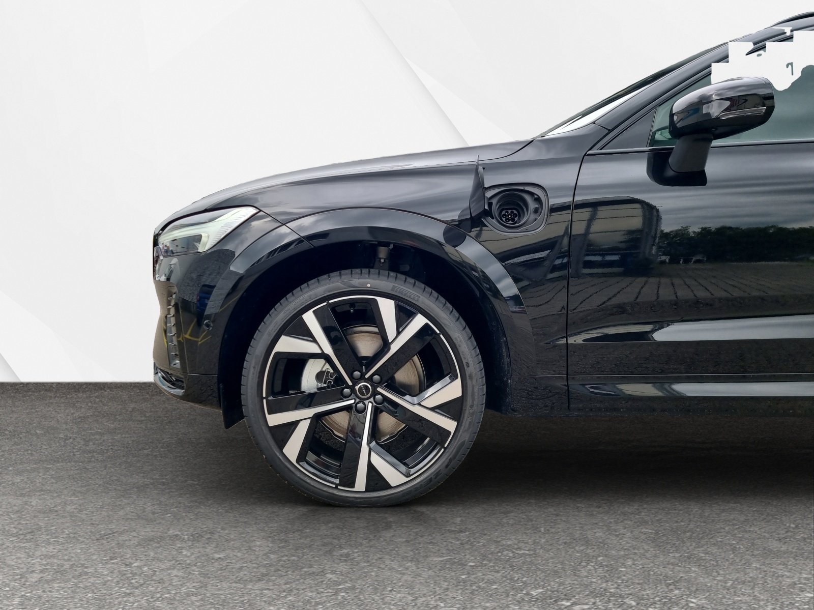 VOLVO XC60 2.0 T8 TE Black Edition eAWD-image-6